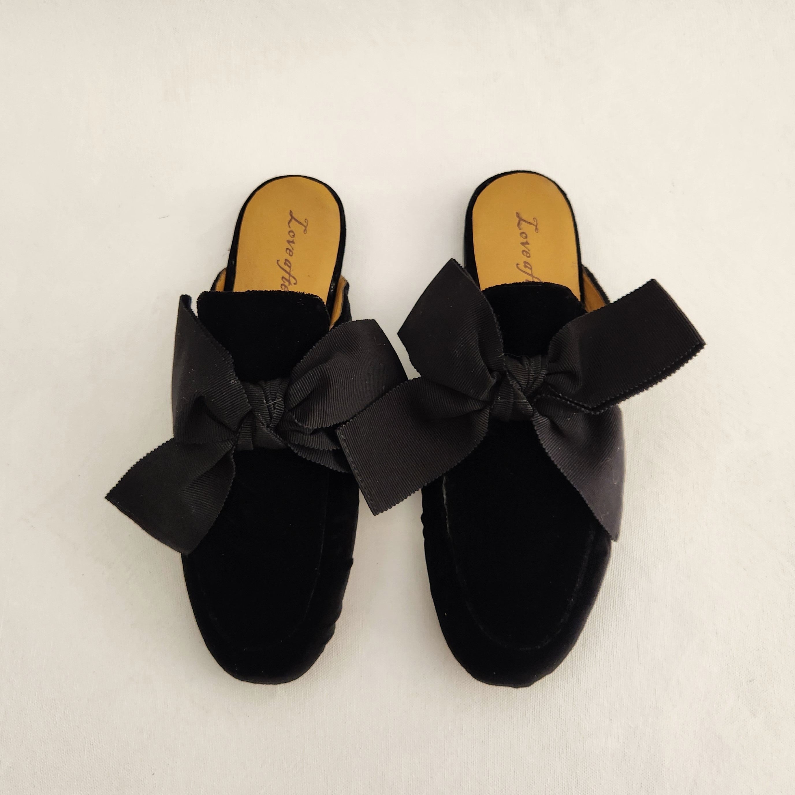 Nina - Back Velvet and Grosgrain Babouche