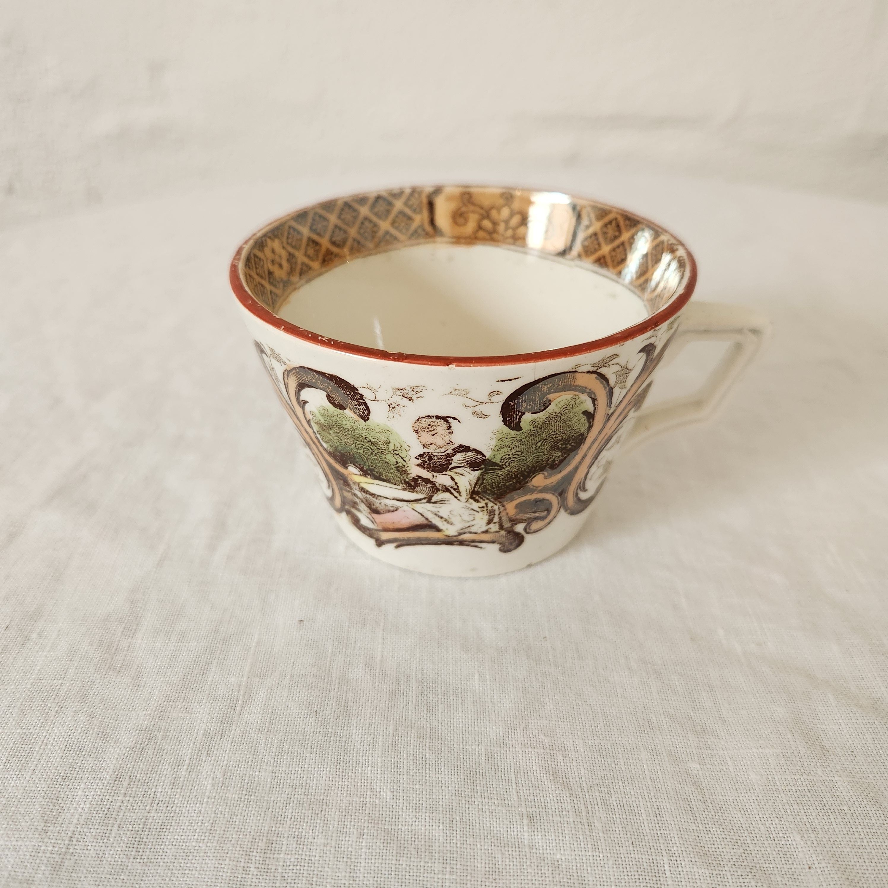 Small Vintage Sarreguemines Chinoiserie Cup