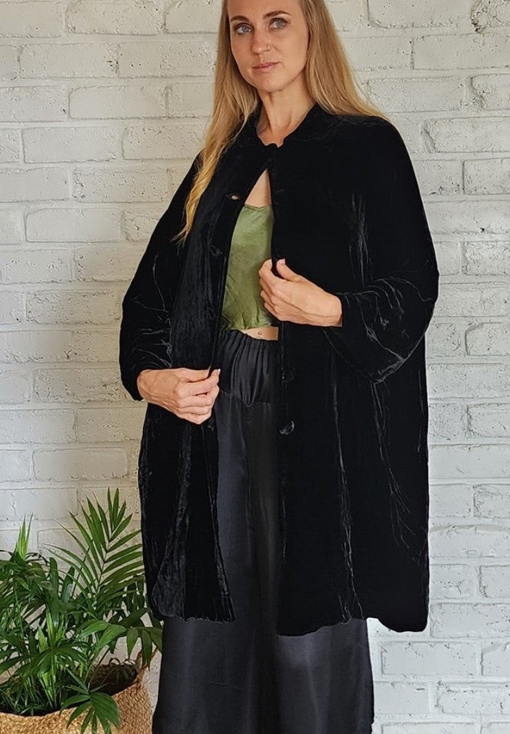 Claudia Silk Velvet Coat - Black
