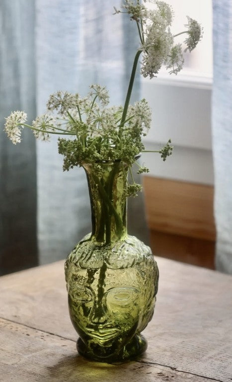 Tete Olive Vase