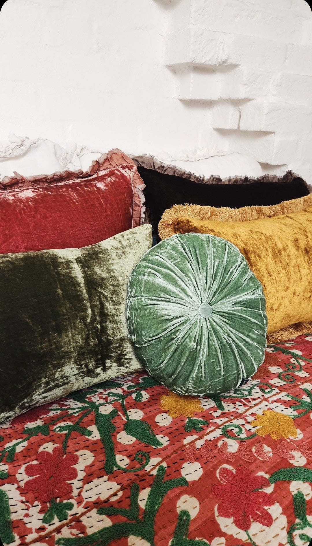 Vintage Suzani Kantha Throw - Pink White Polka Dot