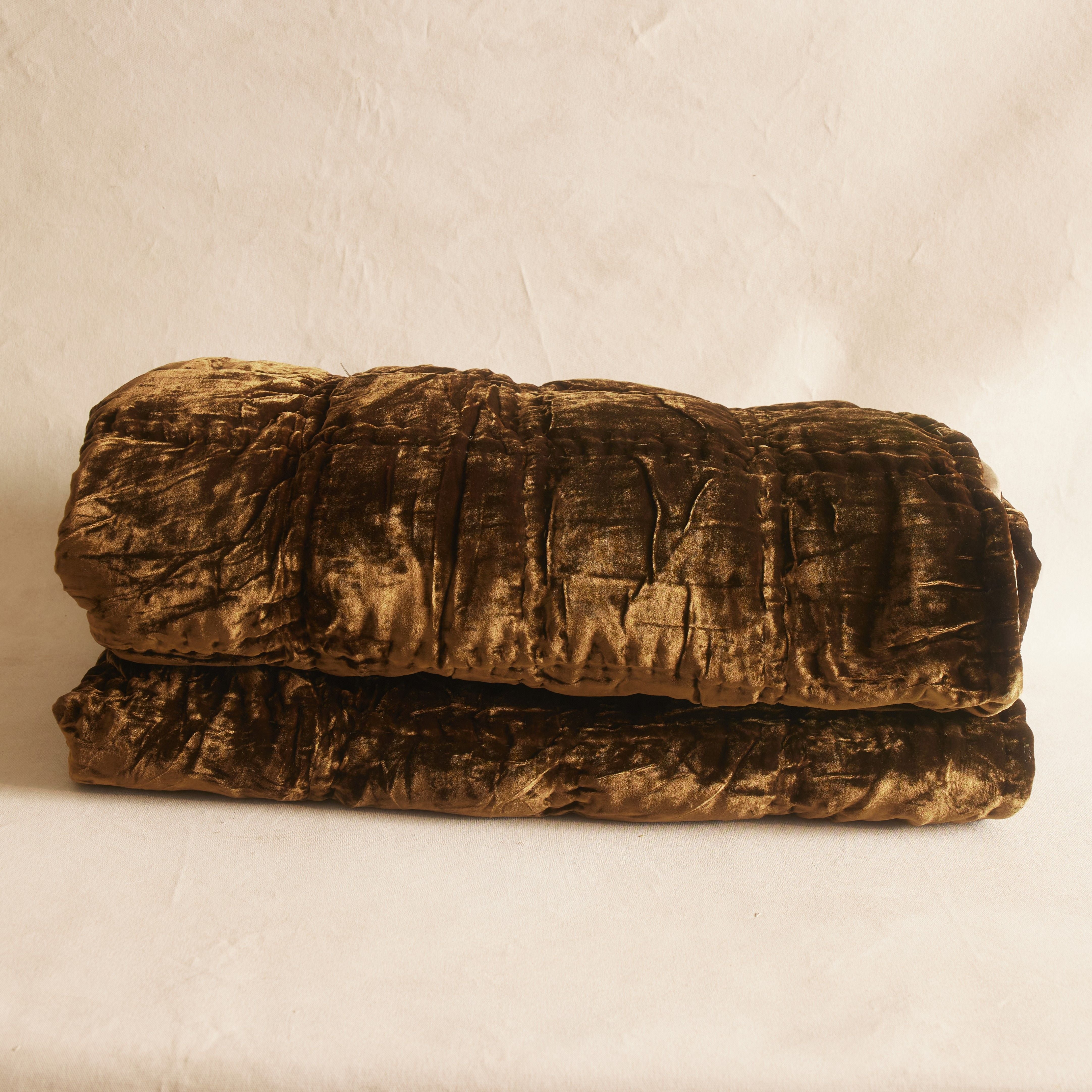Goa by Night Quilt - Owaka Brown