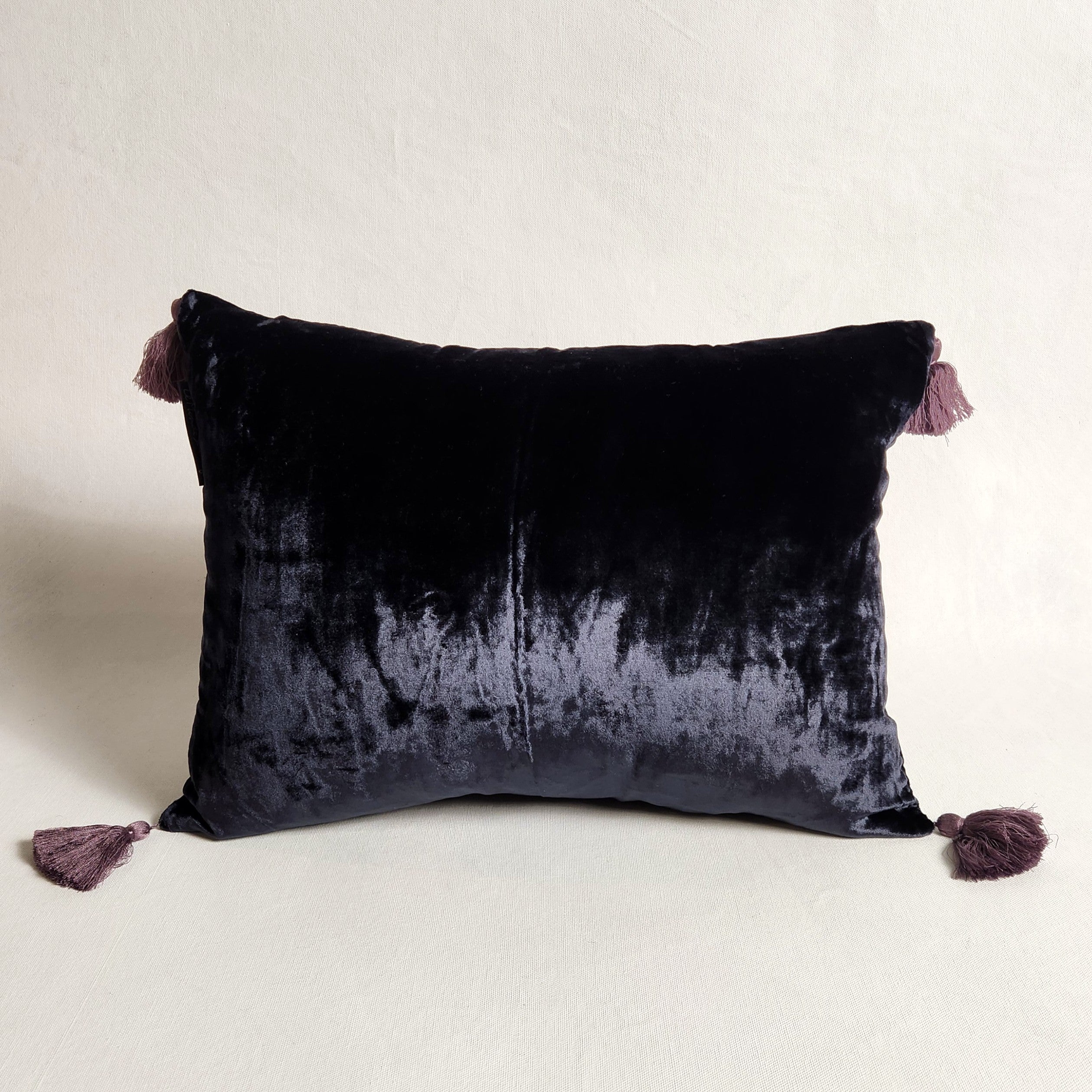 Pompom Cushion - Edimbourg