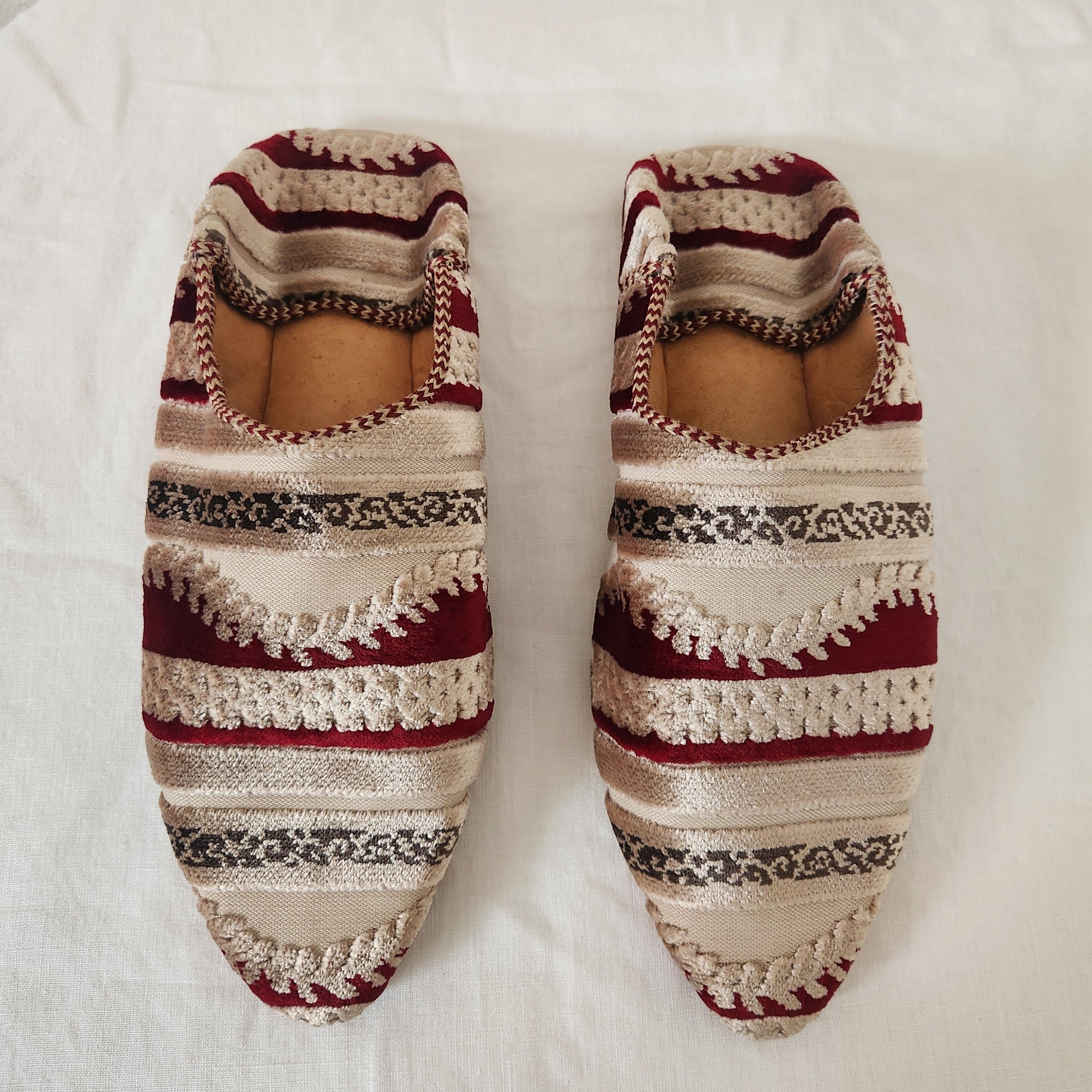 Babouche Slippers - Grey & Burgundy Stripe