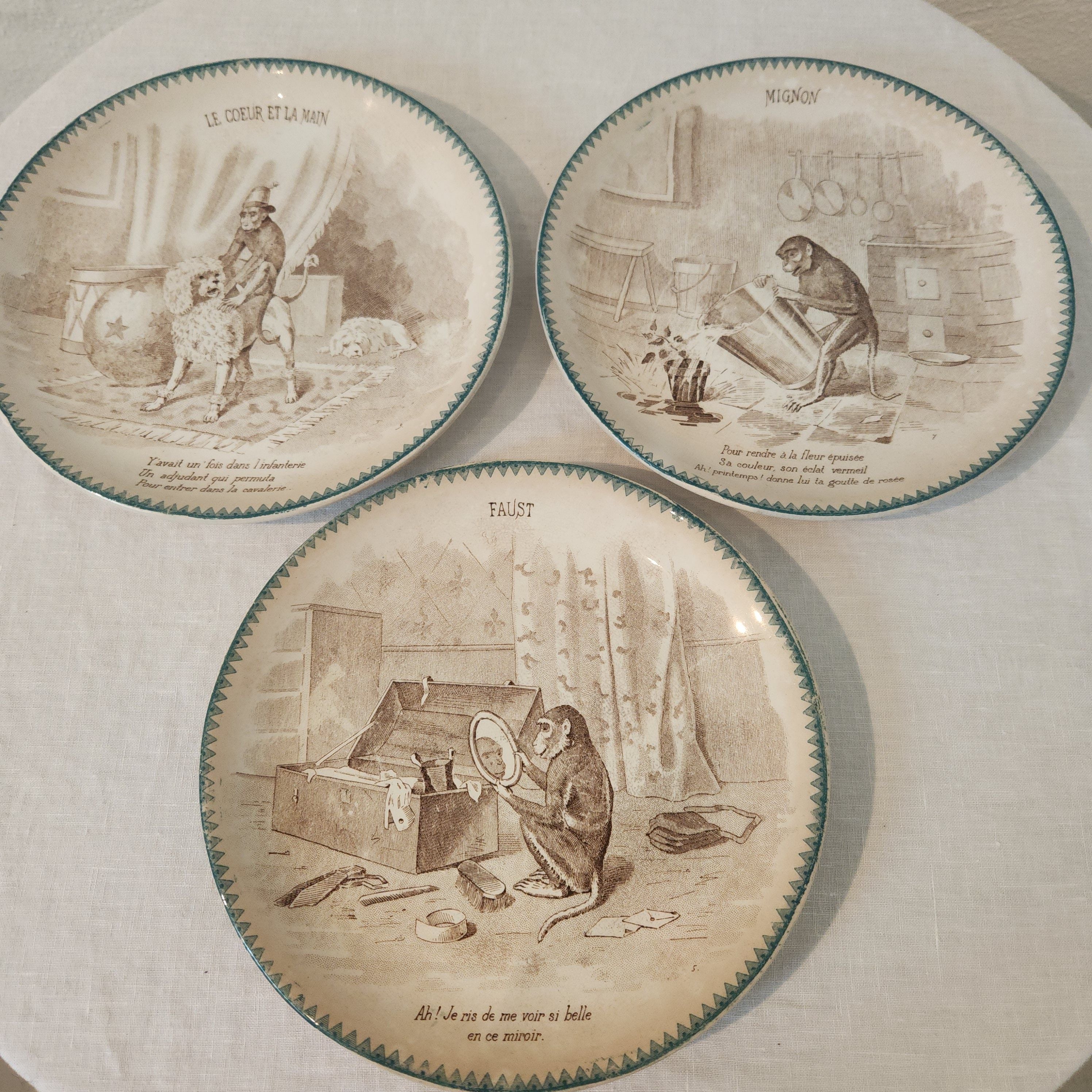 Antique French Opaque De Sarreguemines Talking Plate - Le Coeur et la Main