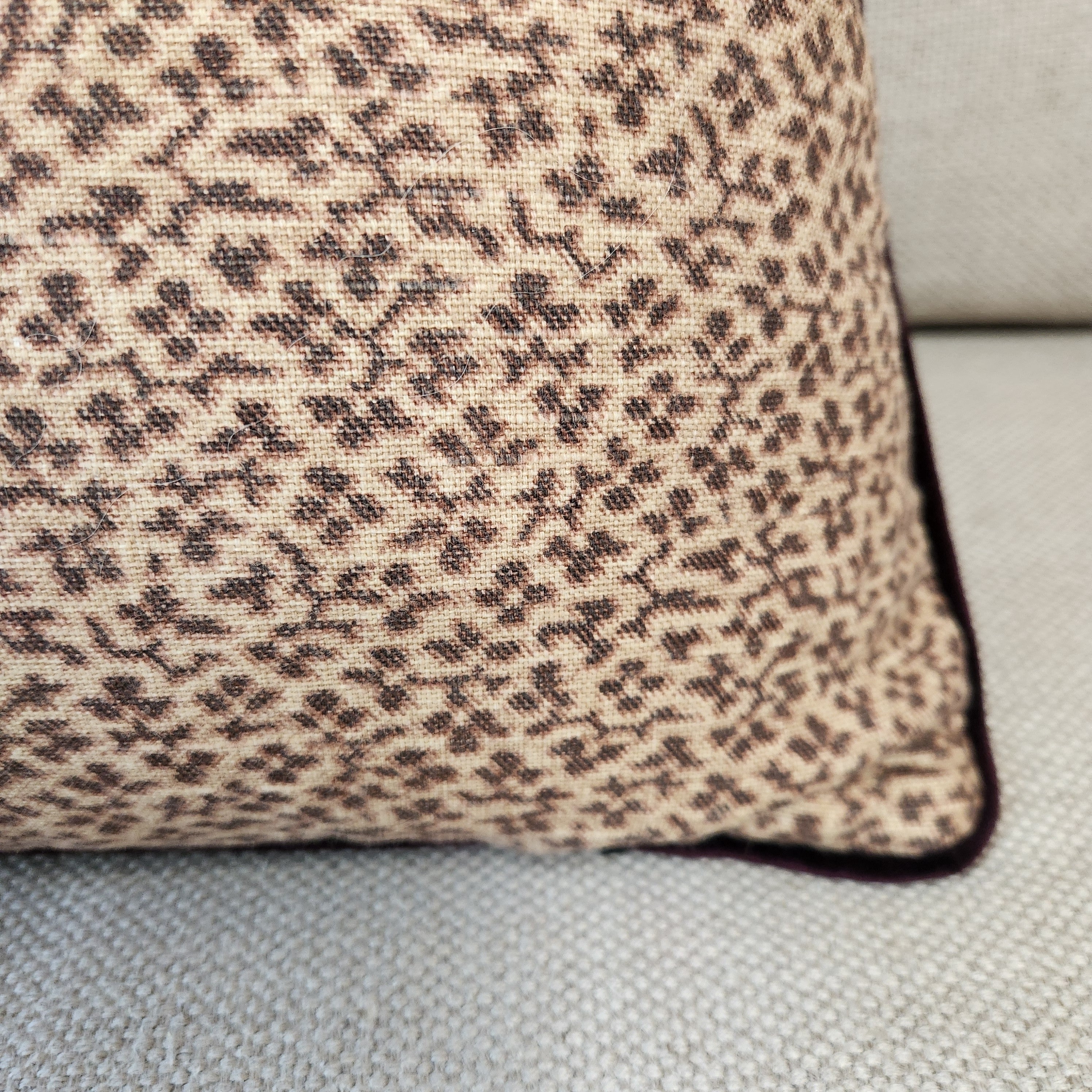 Georgetown Cushion