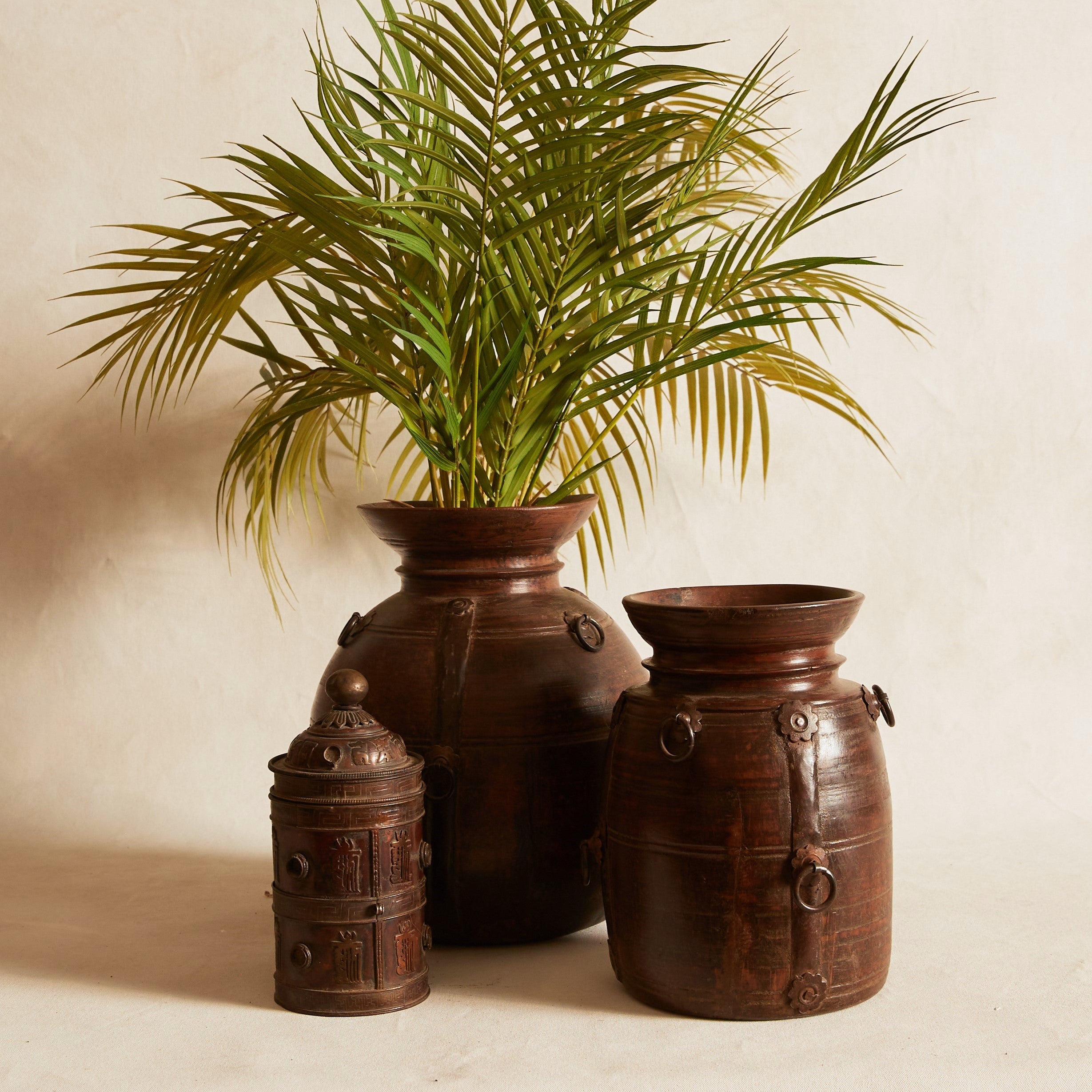 Wooden Naga Pot with metal trims - Medium
