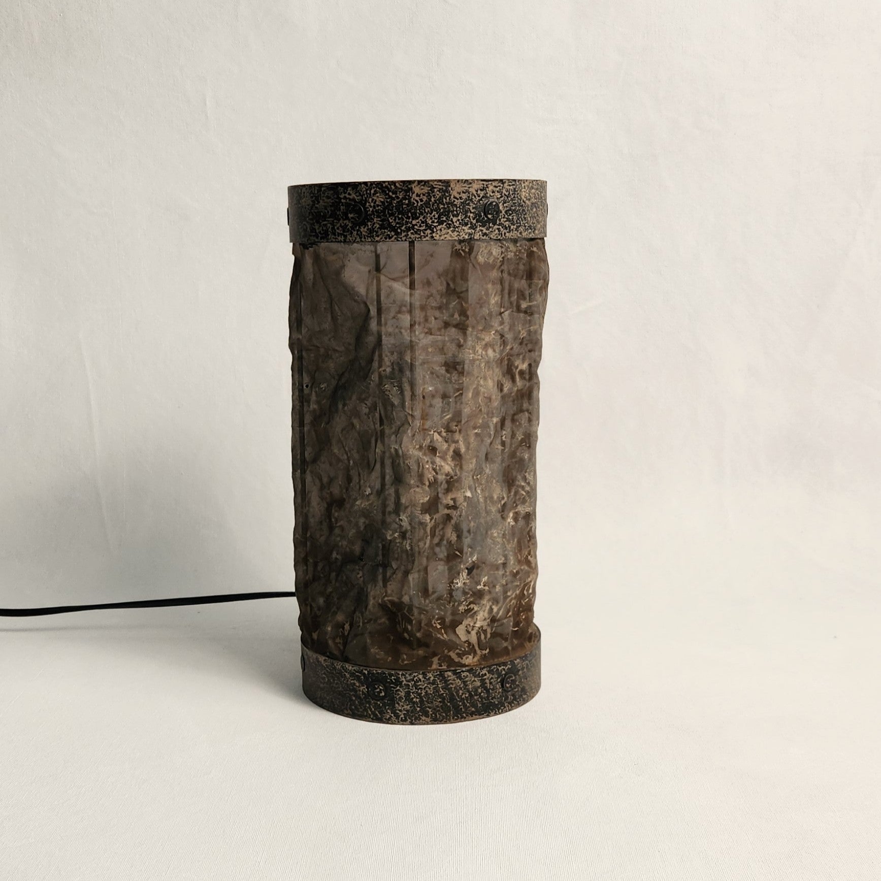 Barrio lamp