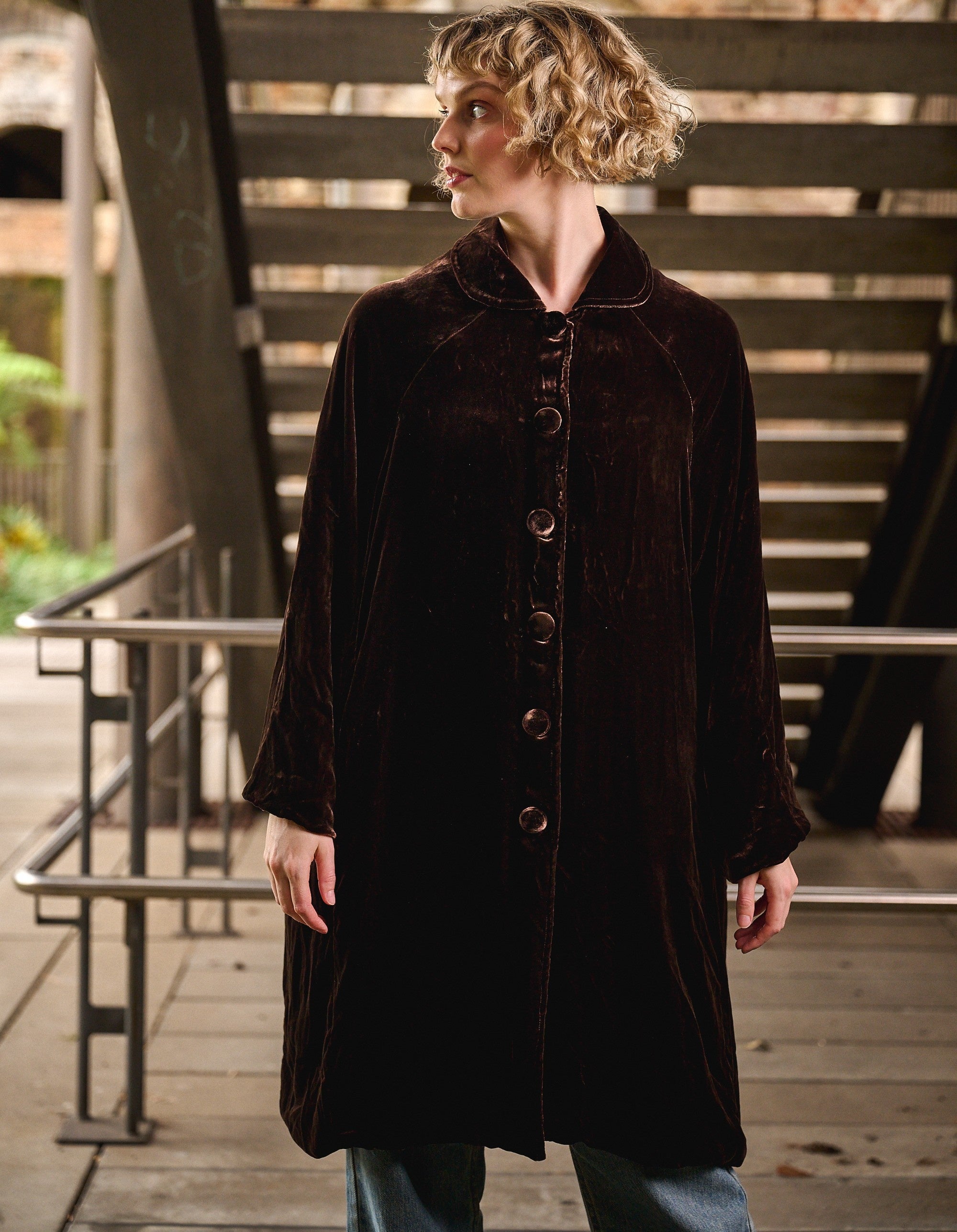 Claudia Silk Velvet Coat - Chocolate