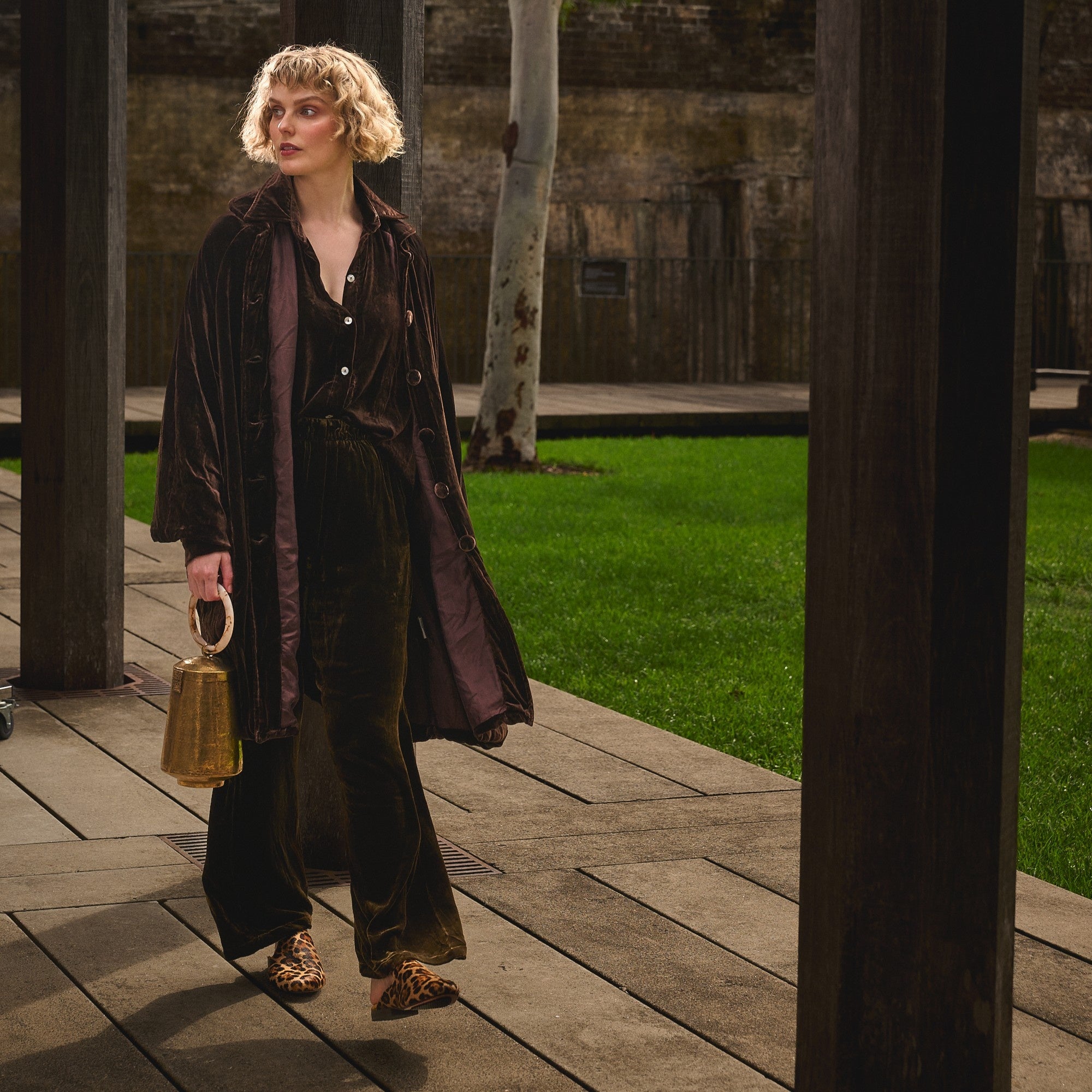 chocolate olive silk velvet pants wit chocolate silk velvet claudia coat