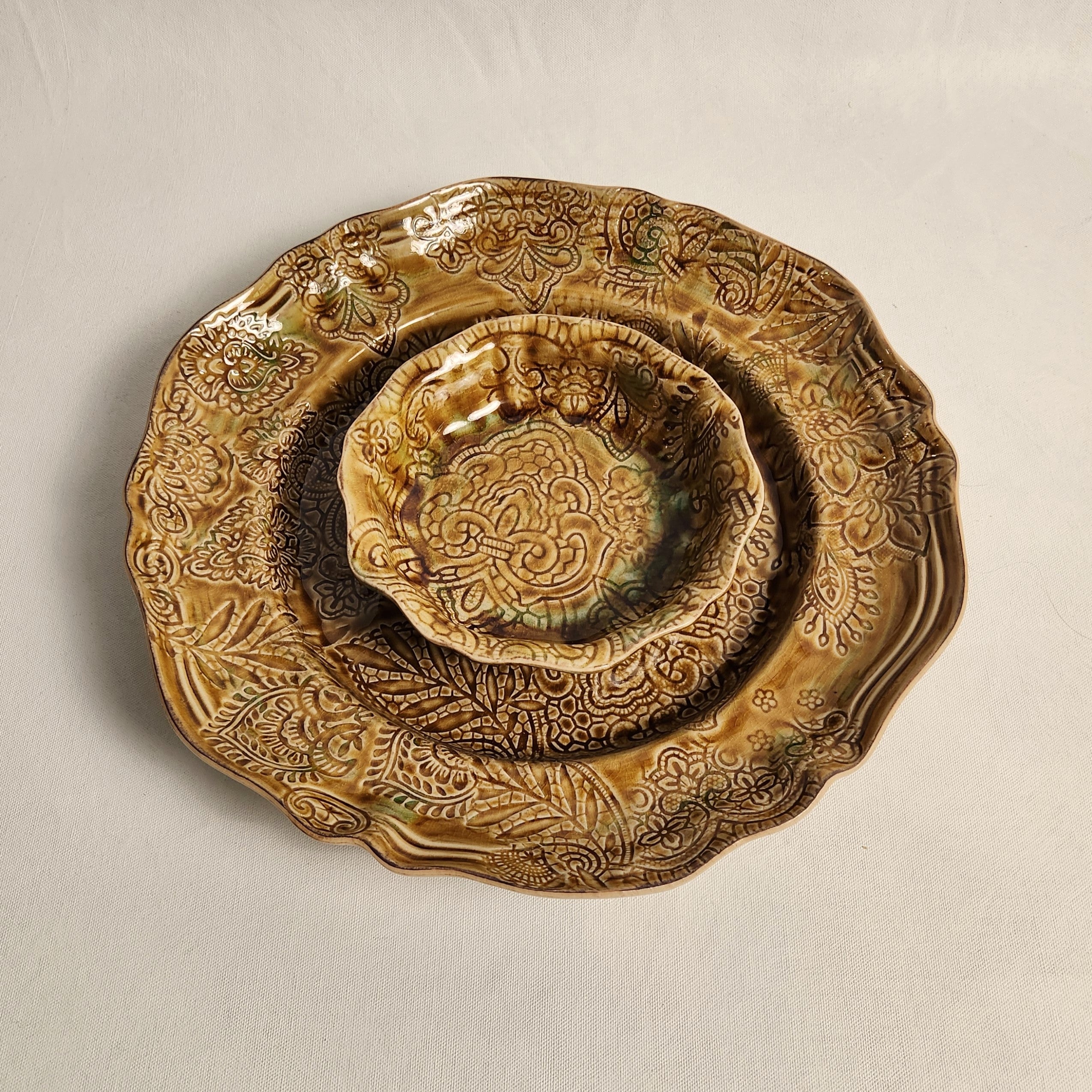 Large Round Server - Pineapple