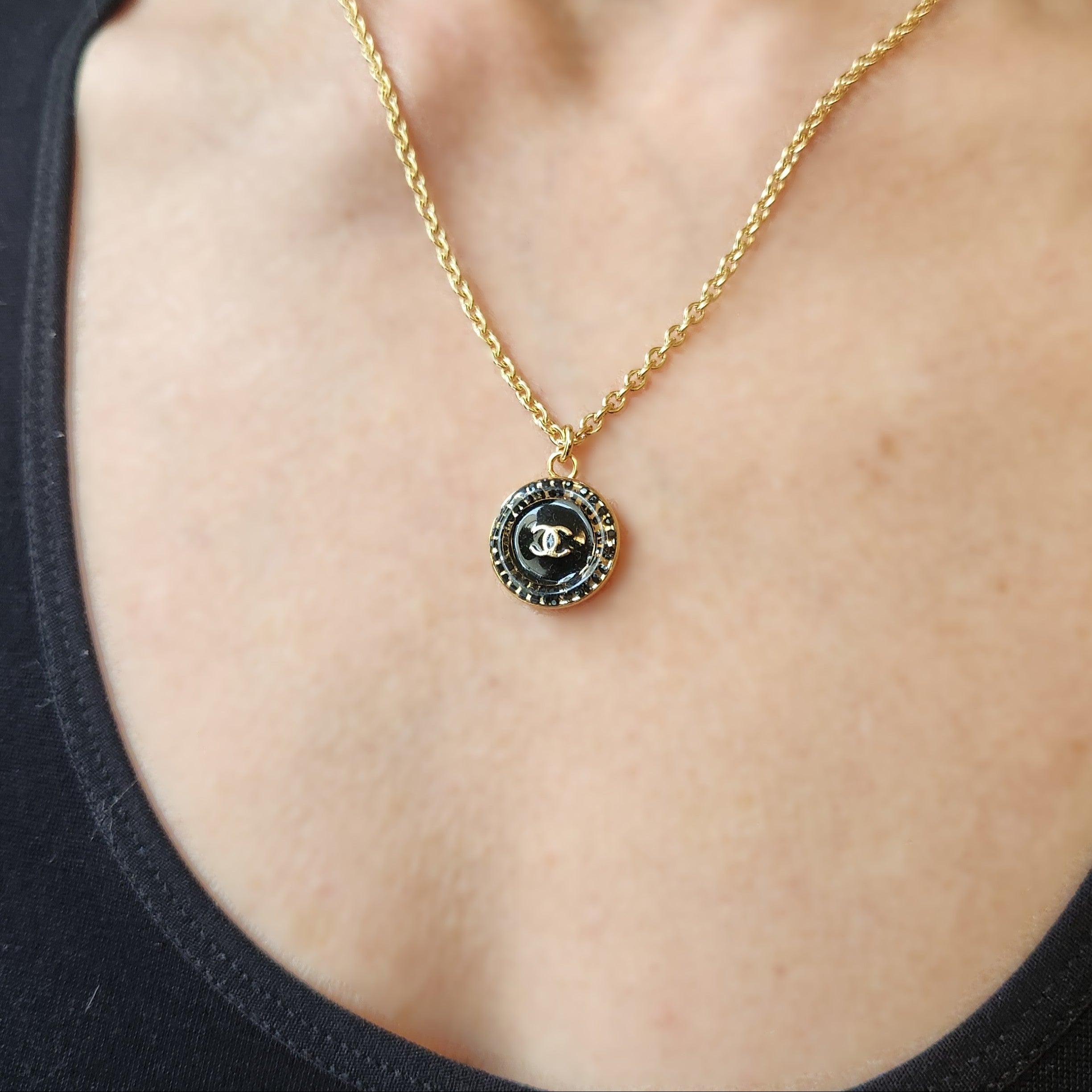 Black Enamel Speckled Border Necklace