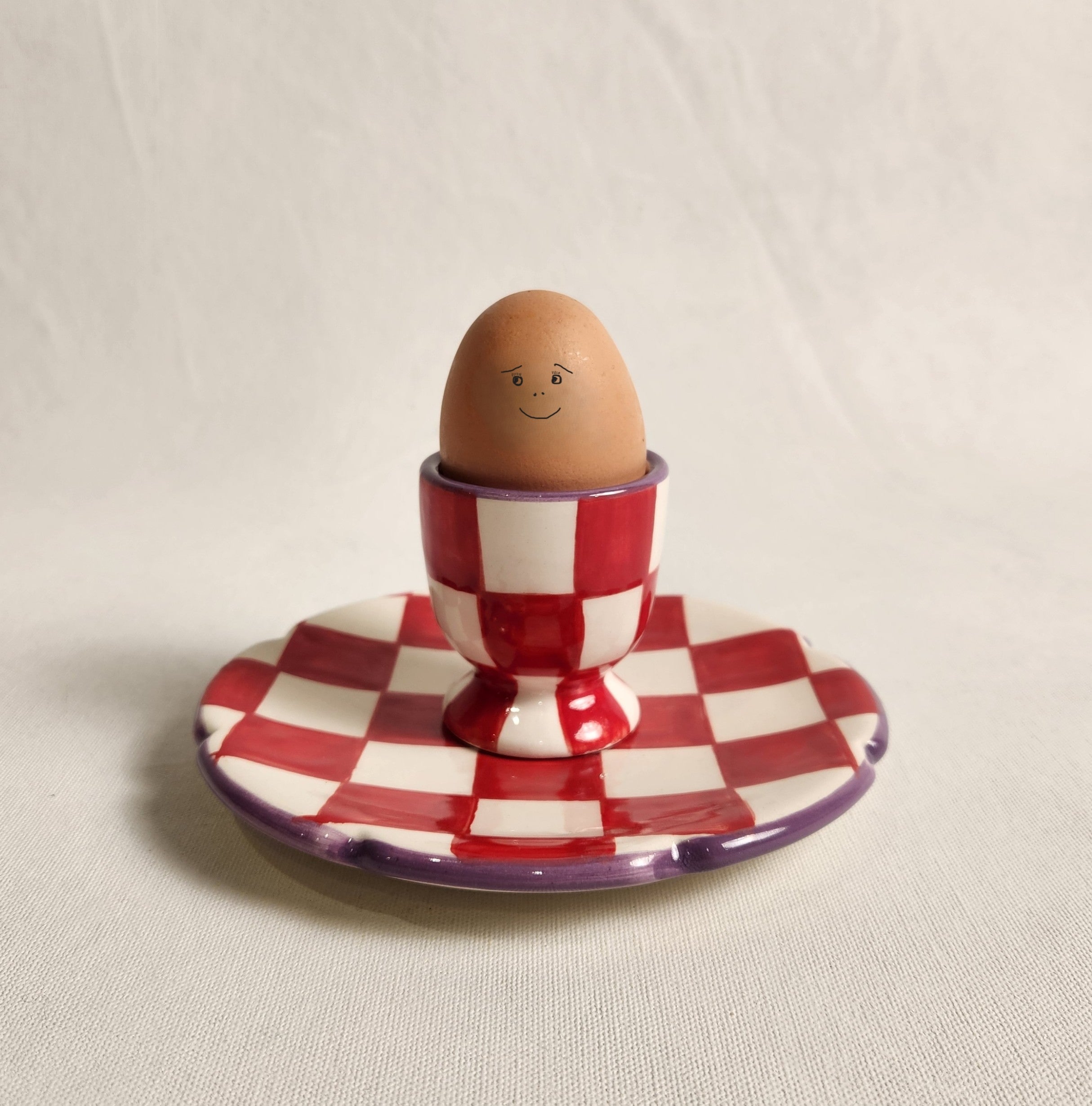 Eggcellent - Red Checker