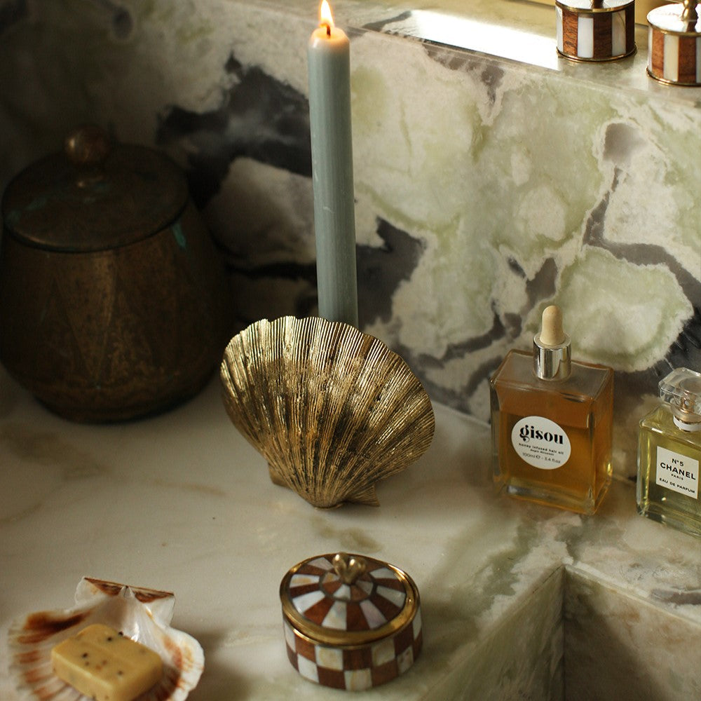 Scarlett Scallop Shell Candleholder