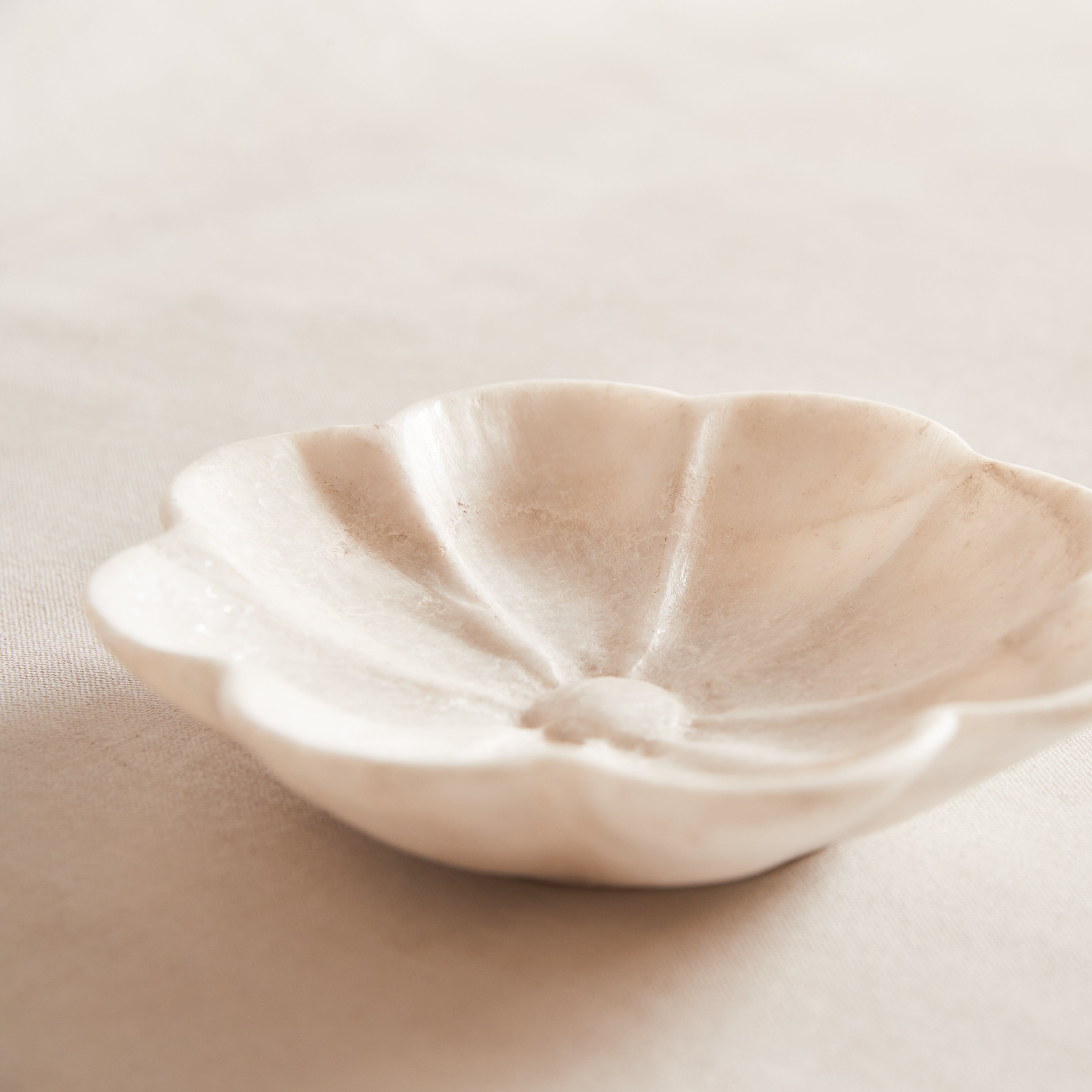 Marble Lotus Plate