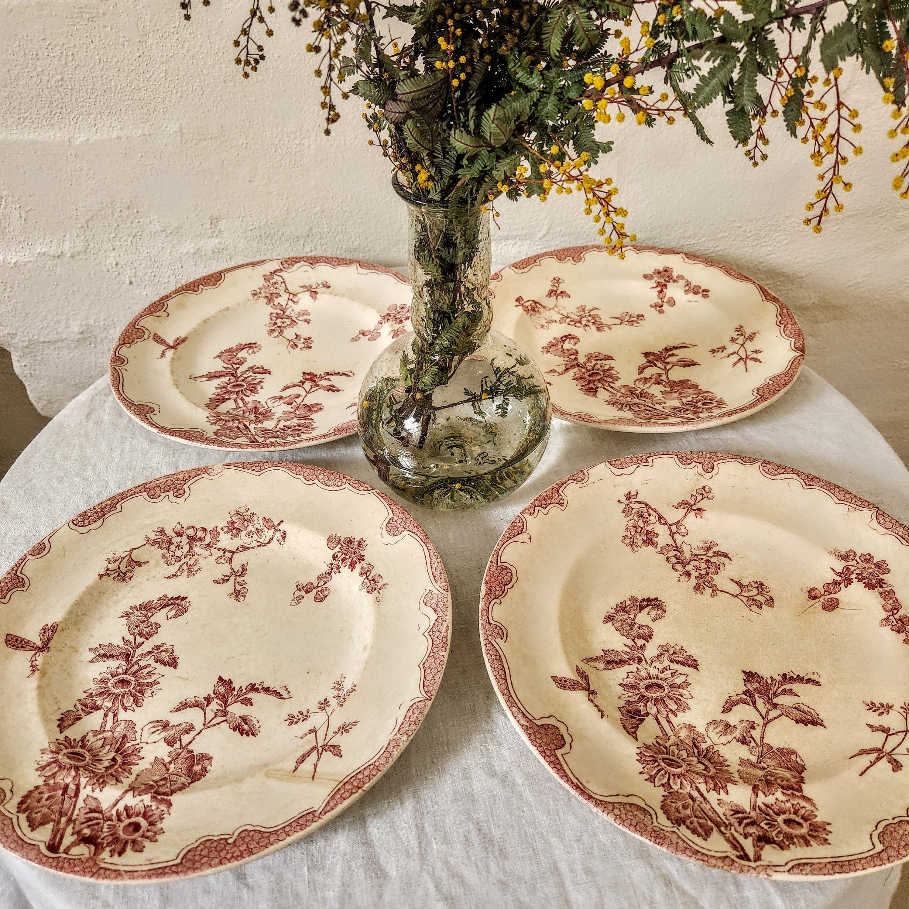 Antique Soliel Longwy Burgundy and White Dandelion Plate
