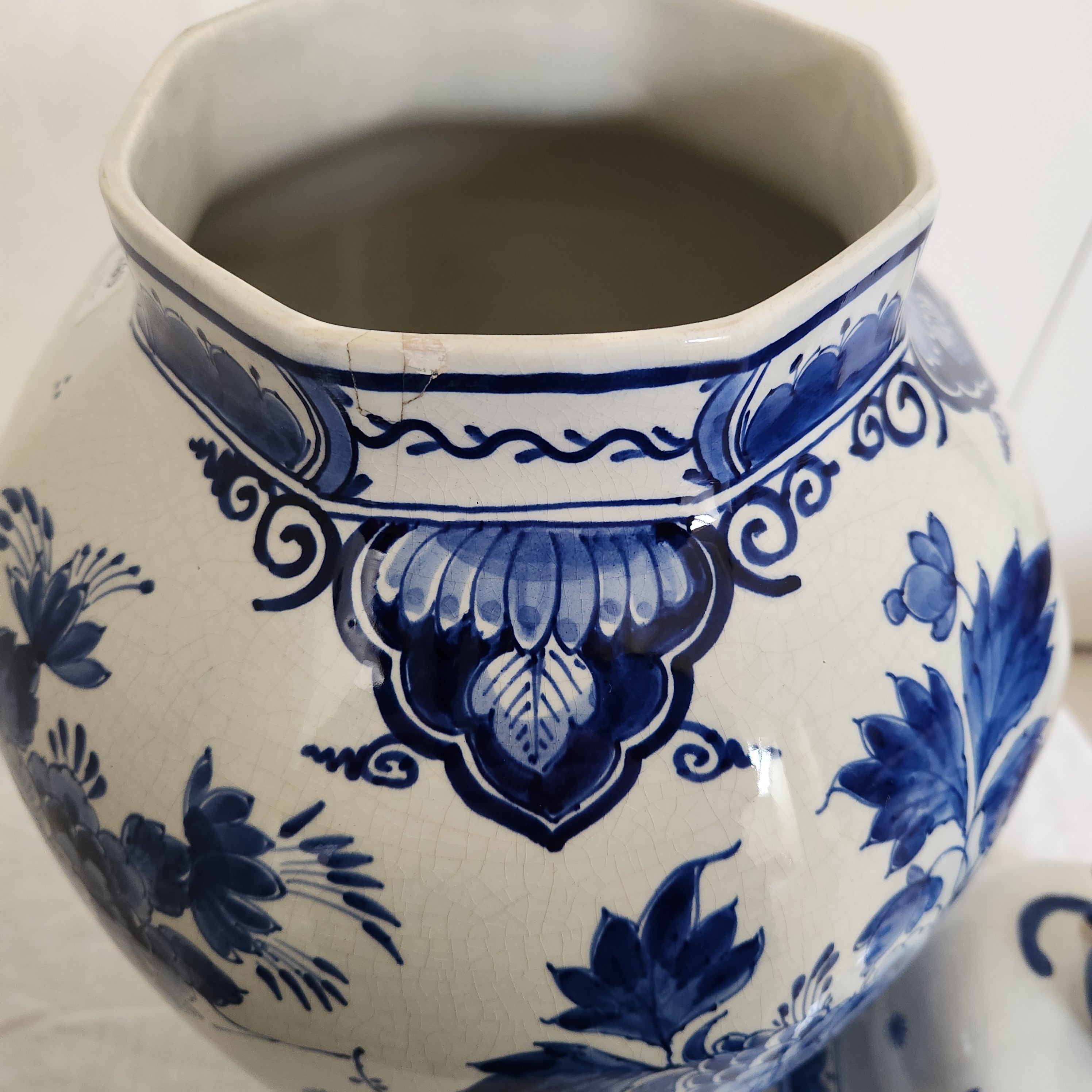 Large Vintage Handpainted Delft Vase with Dog Finial