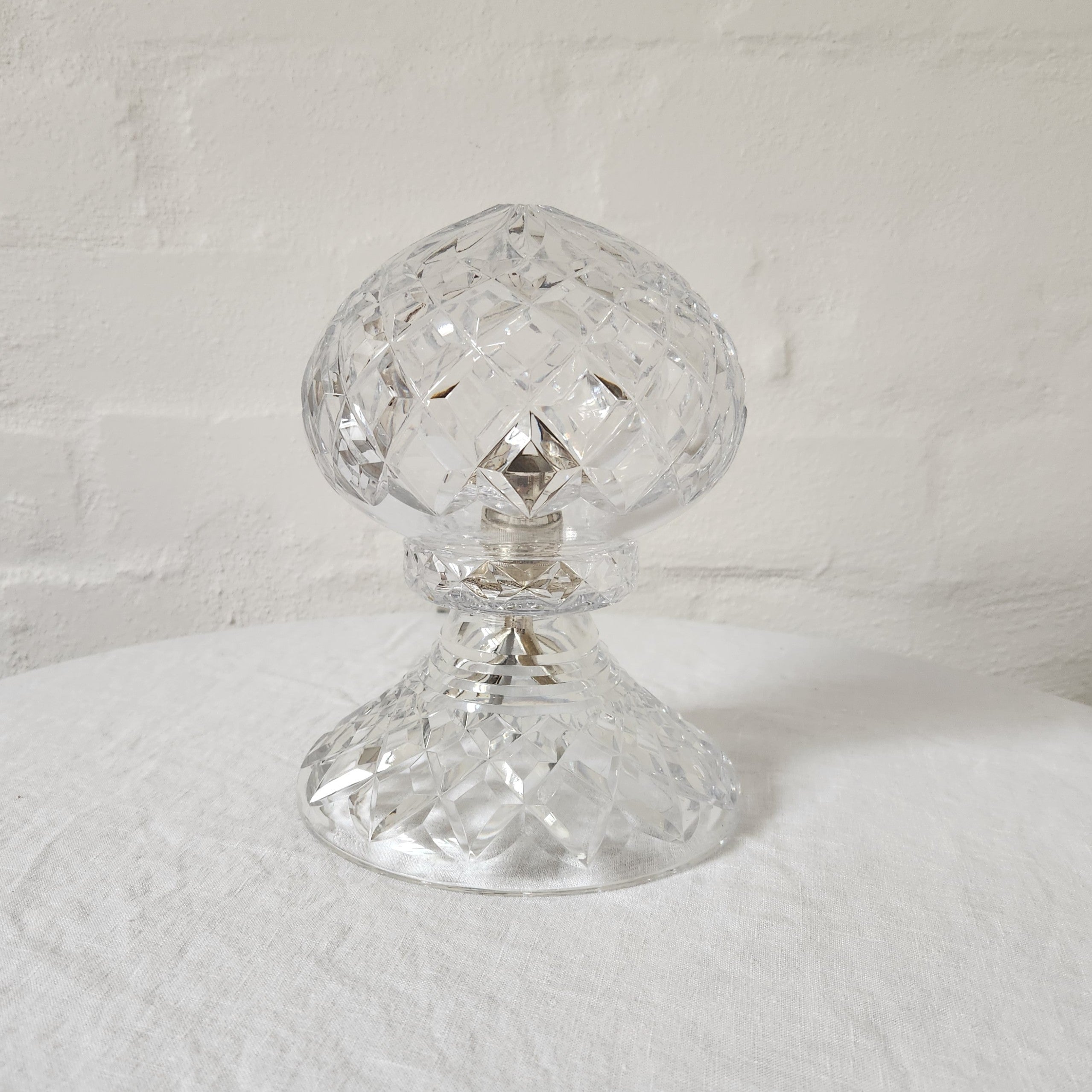 Cut Crystal Boudoir Lamp
