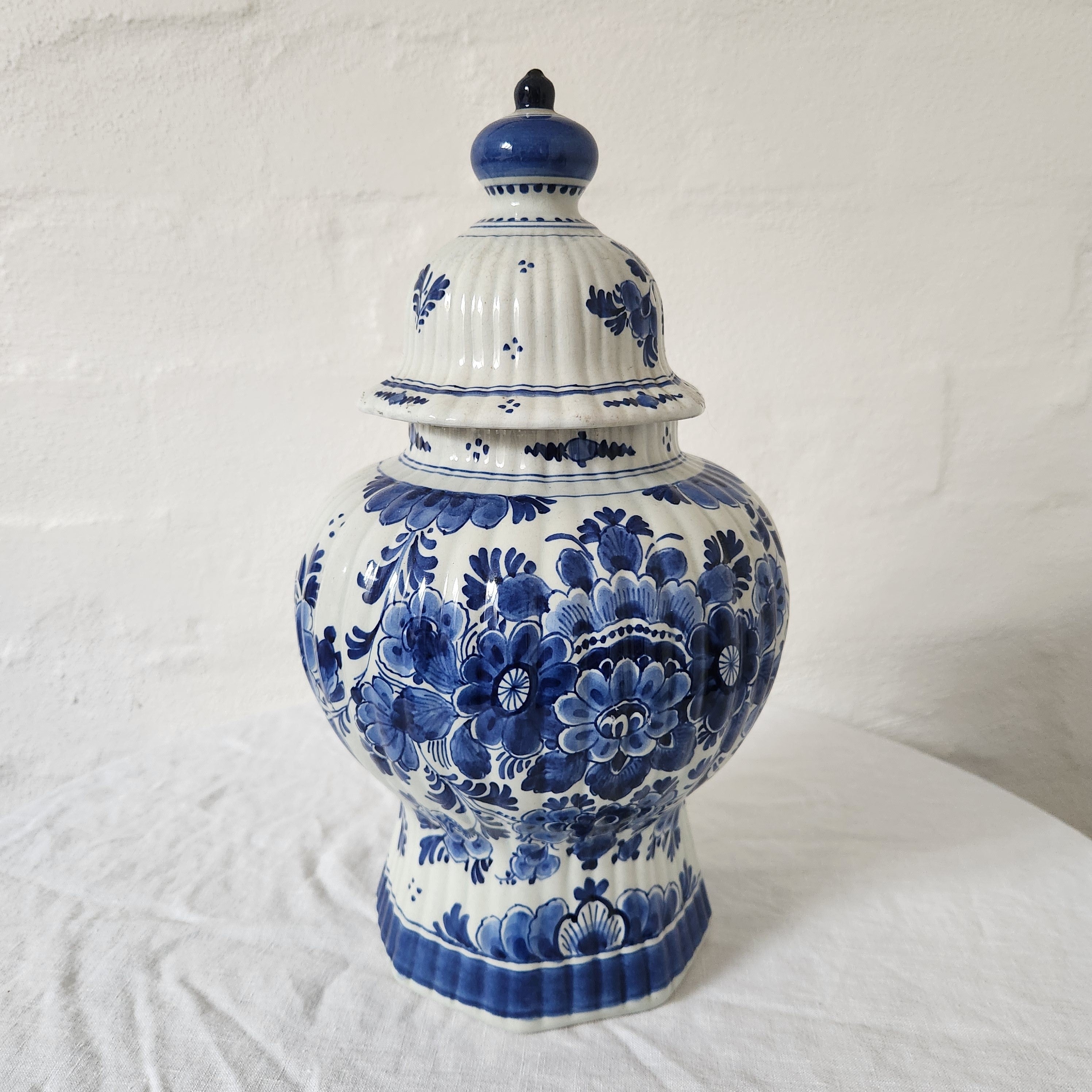 Delft Vase with Ball Lid