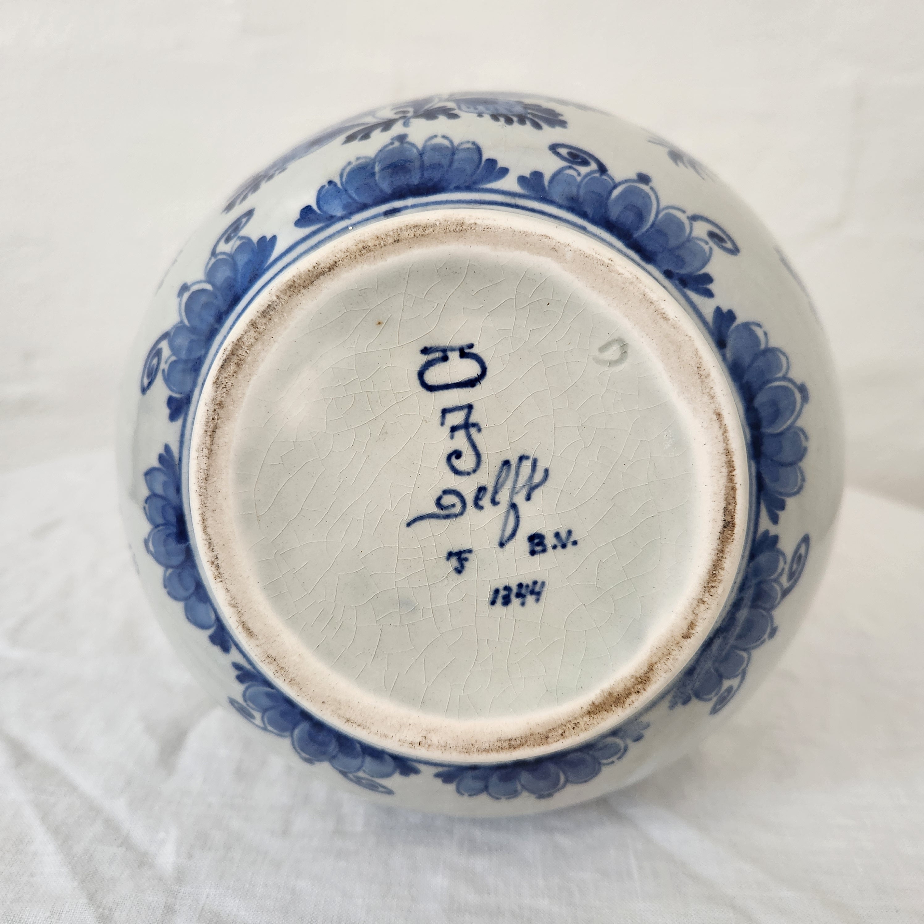 Delft Hand Painted Blue and White Double Gourd Vase