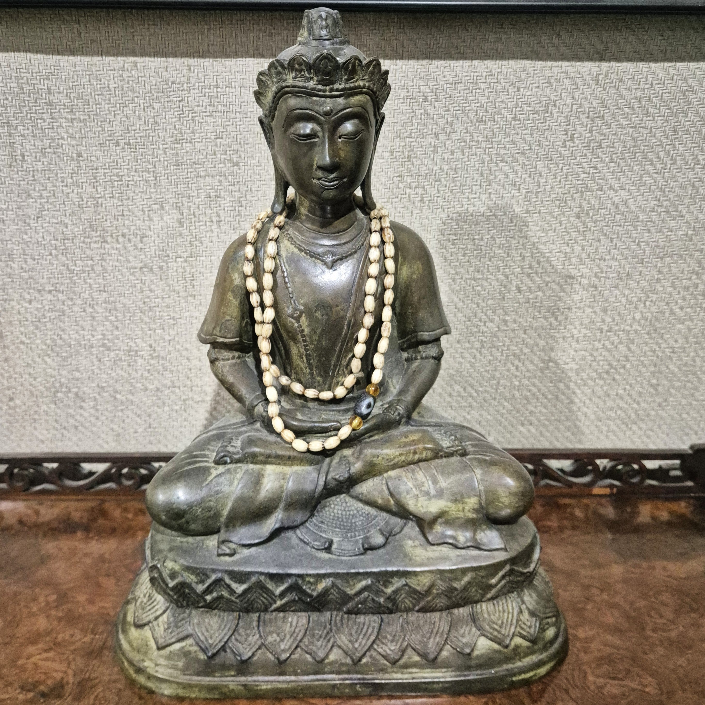 Vintage Tibetan Dzi Bead Necklace