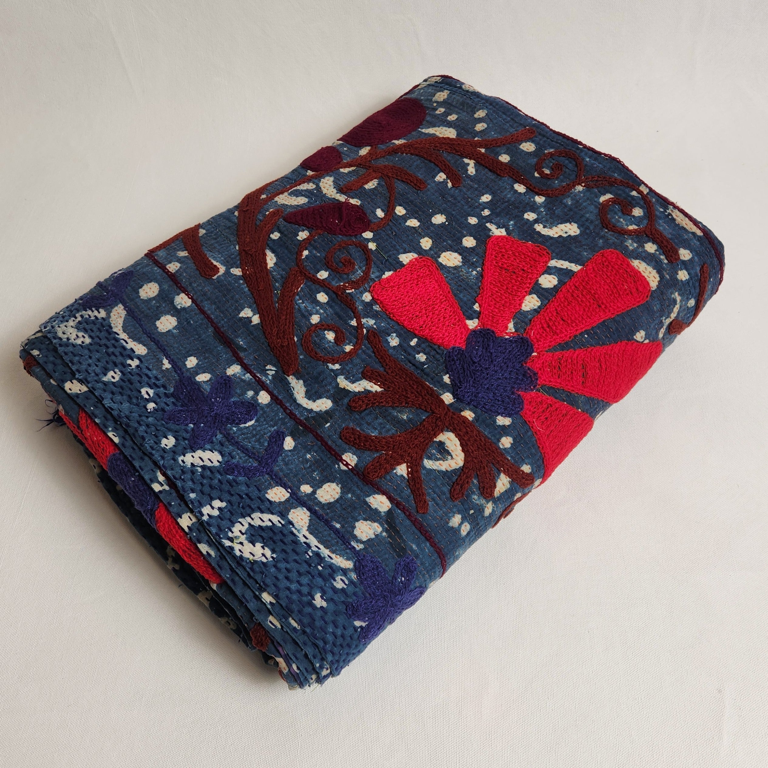 Suzani Vintage Kantha Throw - Blue with Red Flowers
