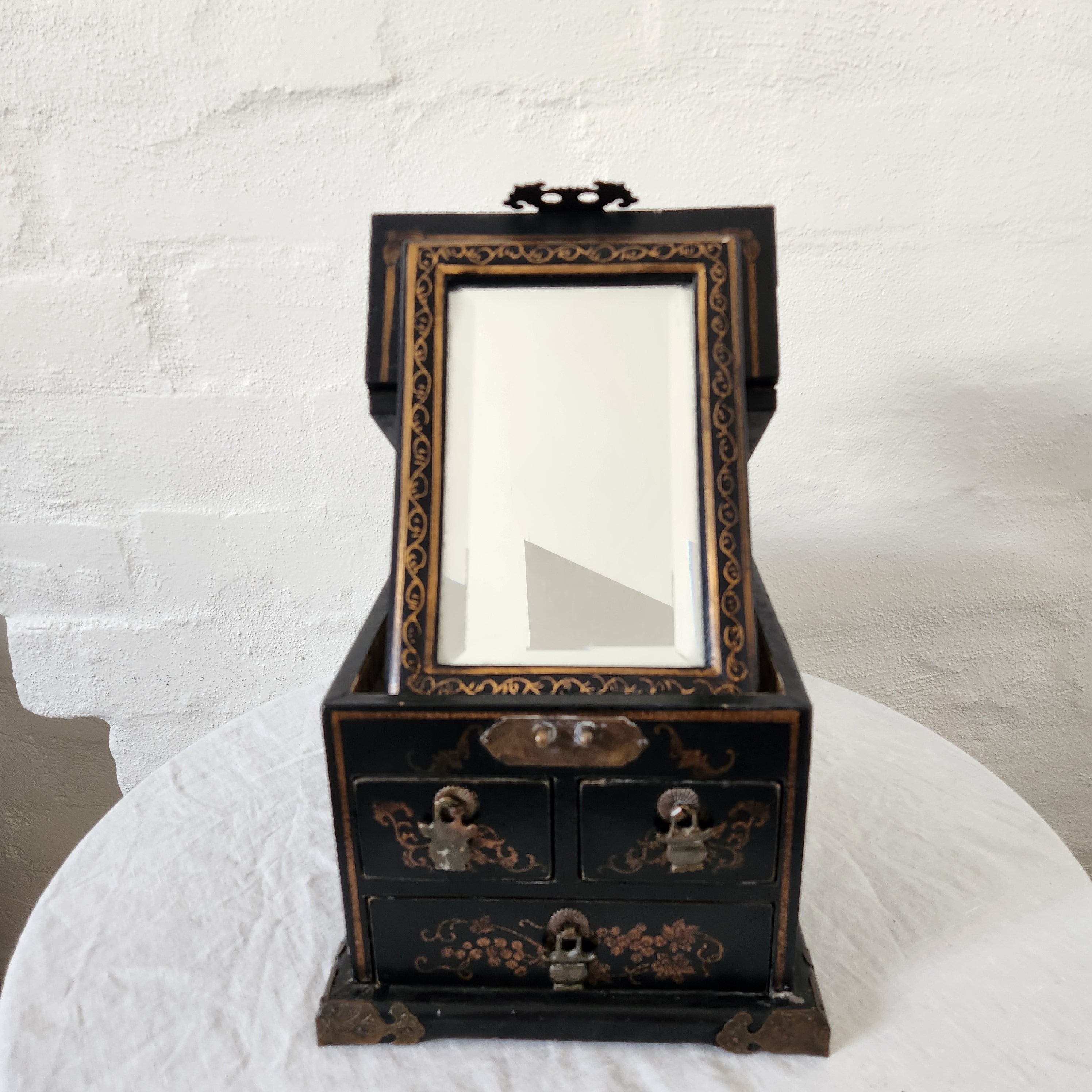 Black Lacquered Wooden Chinoiserie Jewellery Box with mirror