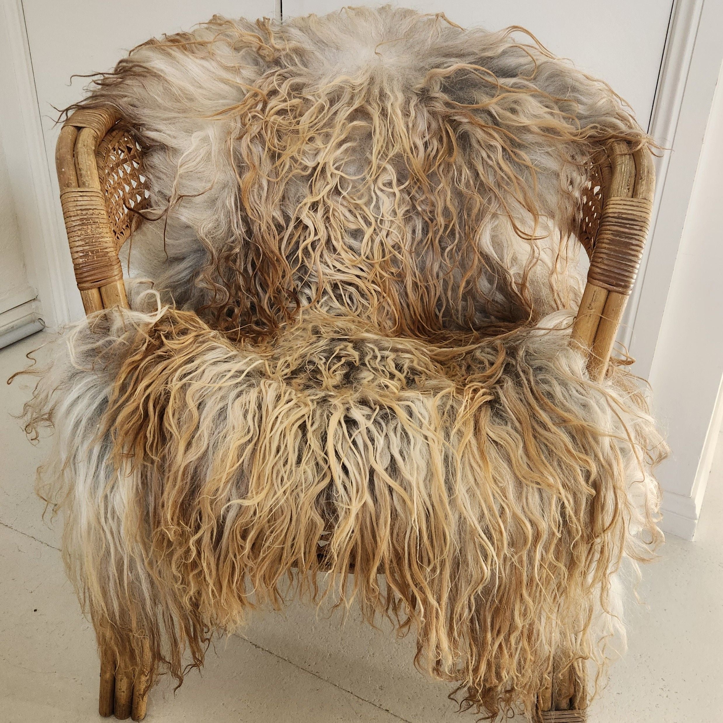 Greenlandic Sheepskin - Silver & Gold