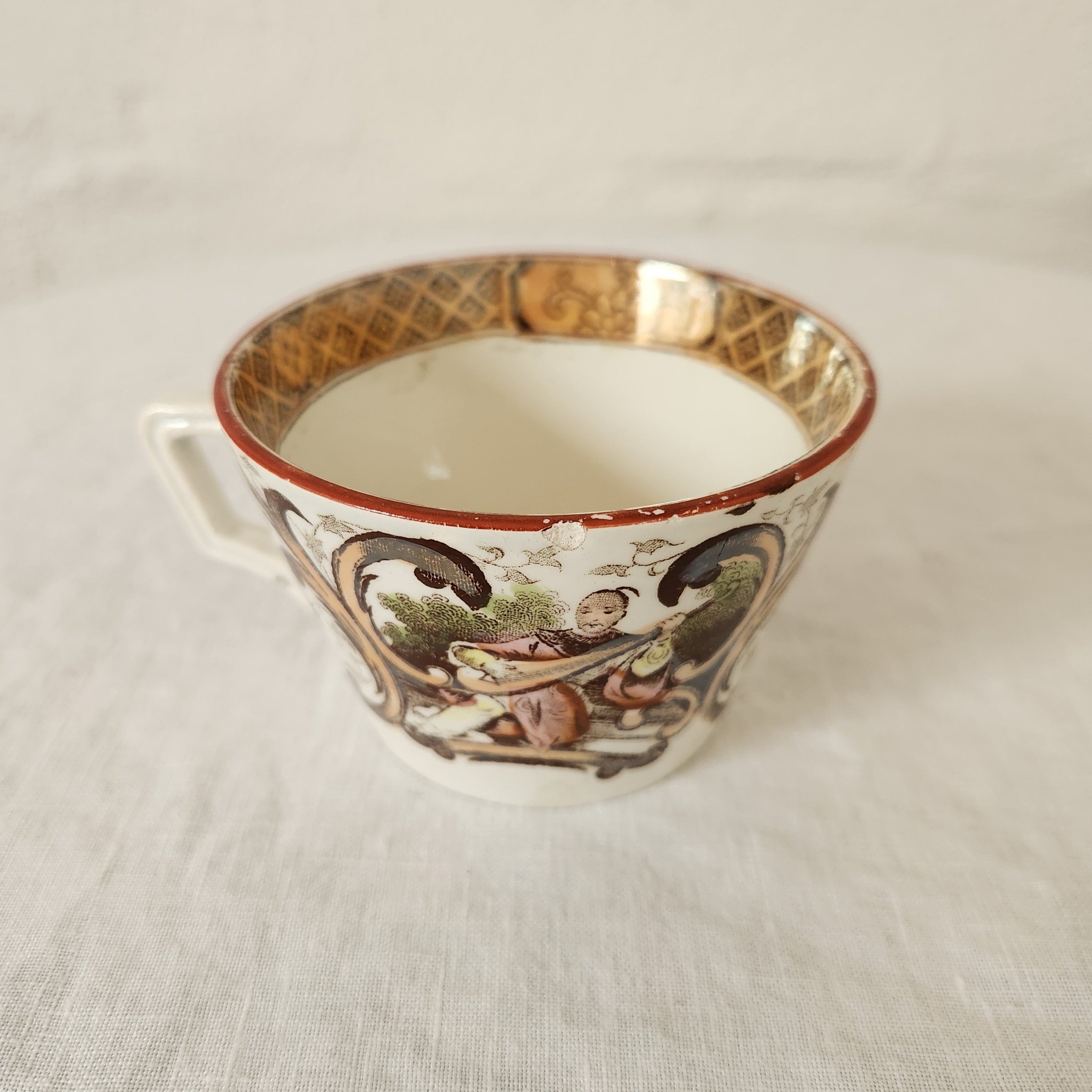 Small Vintage Sarreguemines Chinoiserie Cup