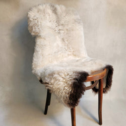 Shorn Icelandic Sheepskin - Dark Edges