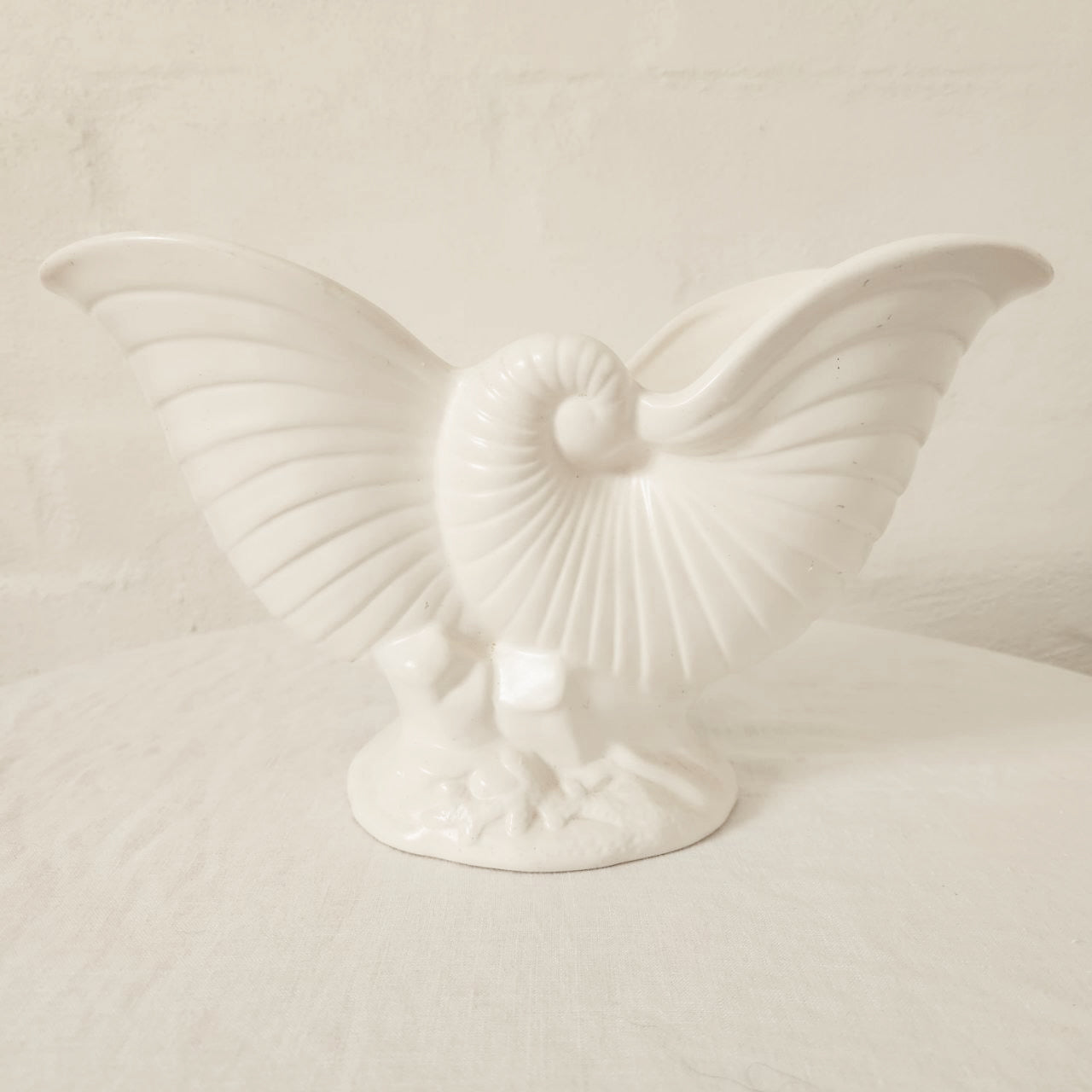 Crown Lynn Shell Nautilus Vase
