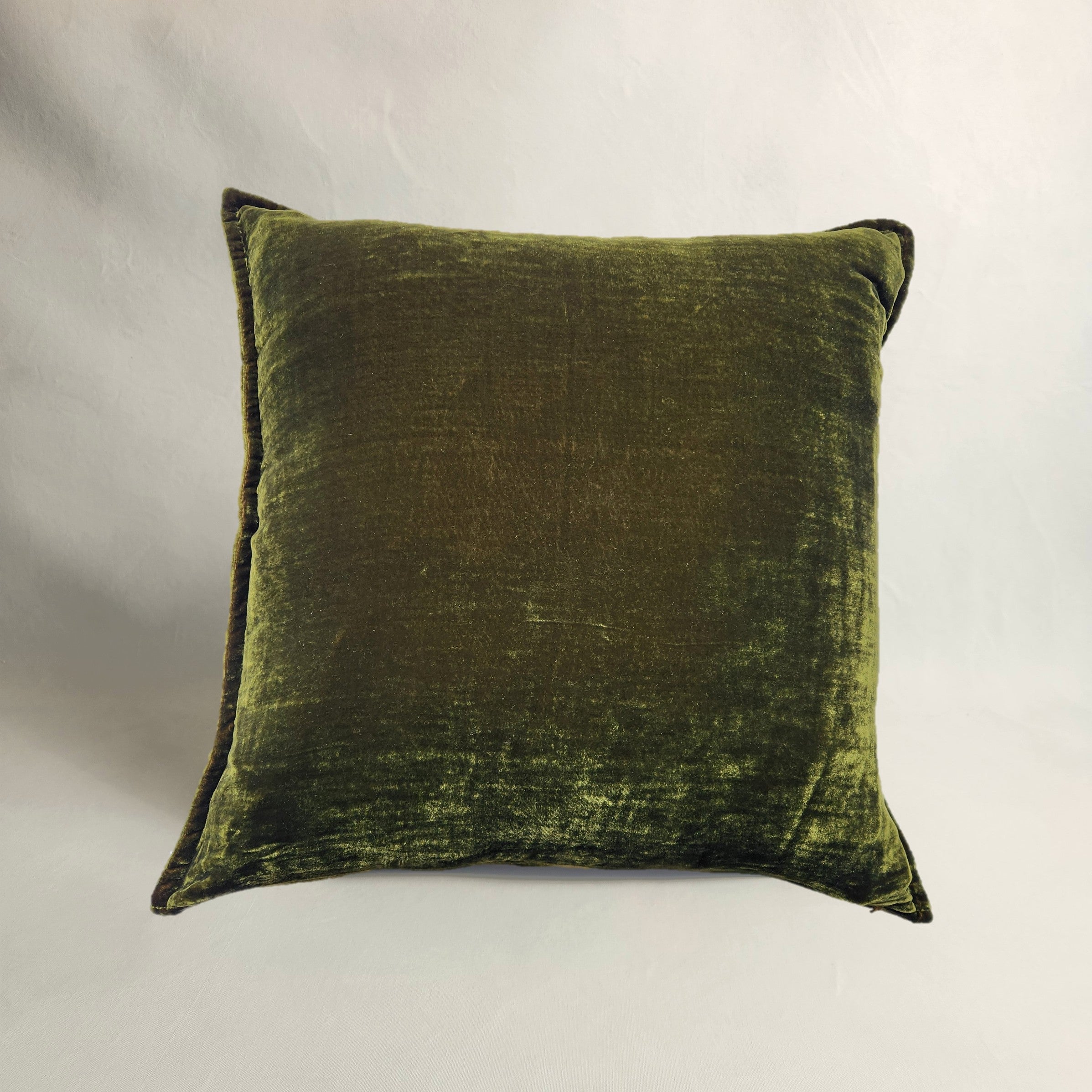 Sosavelvet Cushion - 50x50 - "Wheat Grass"