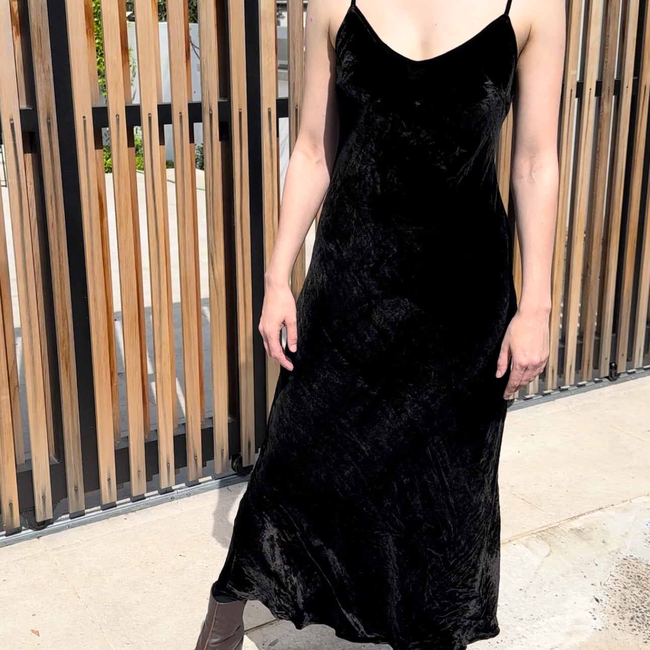 Silk Velvet Slip Dress - Noir