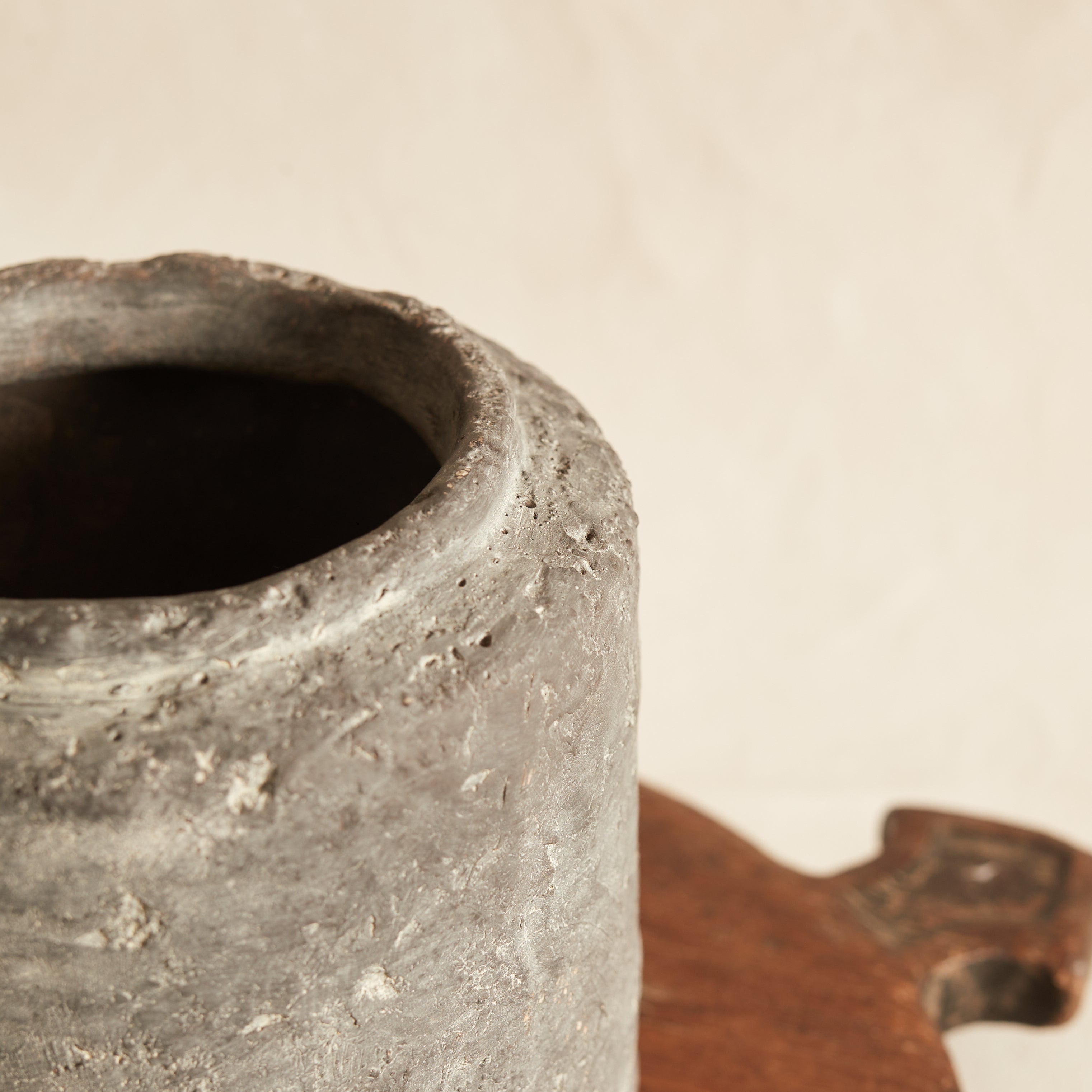 Nuovo Vase