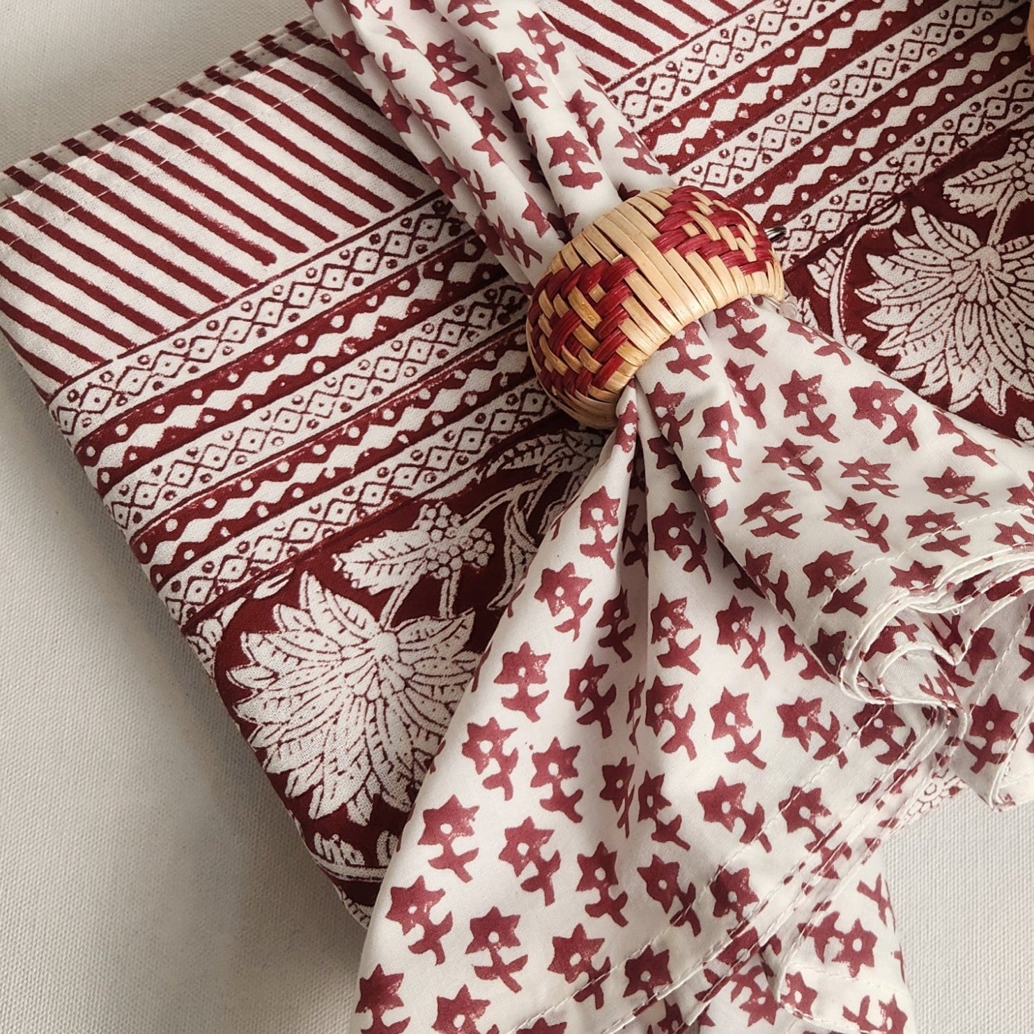 Cotton Napkins - Dancing Star Red