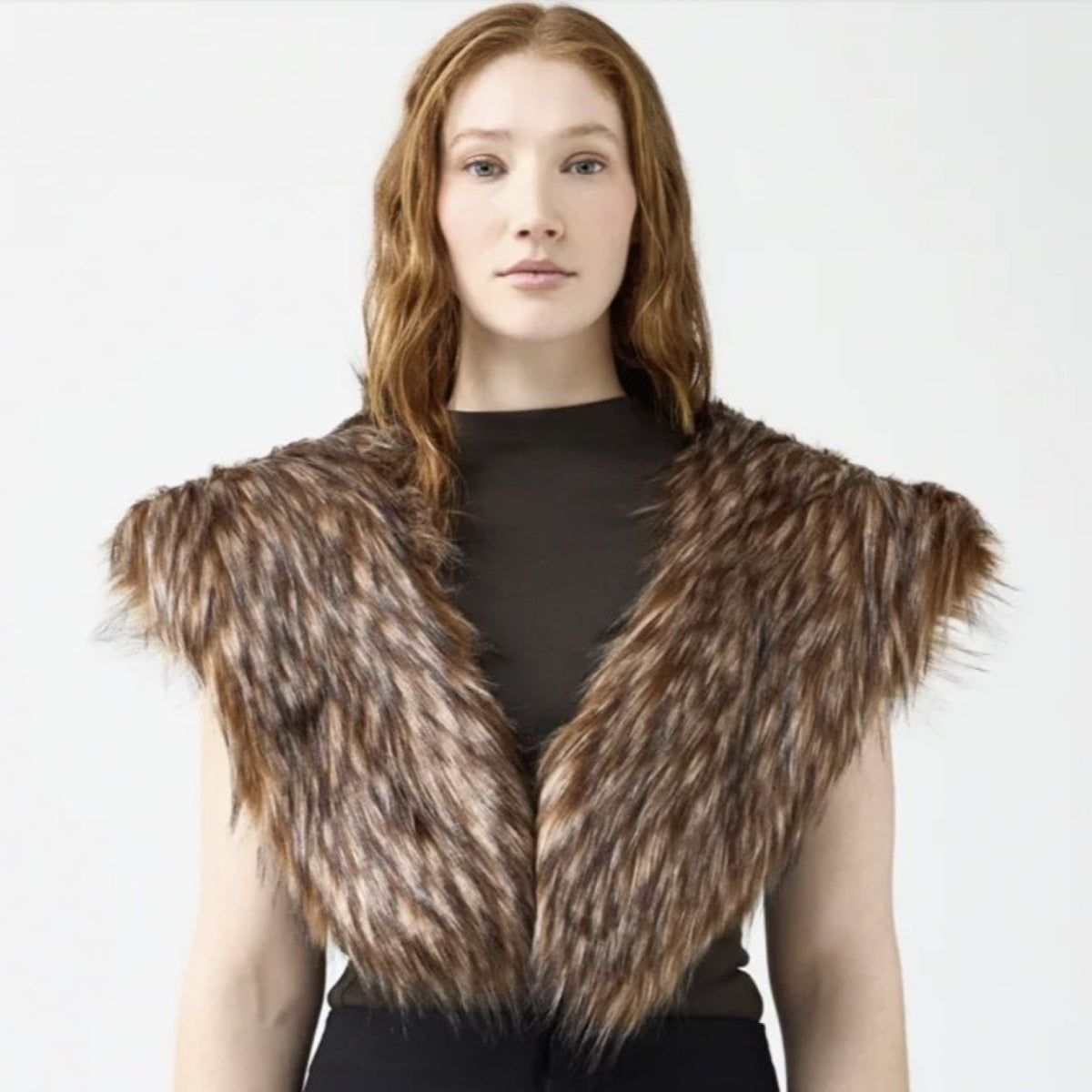 Scarf in Faux Fur - Brown