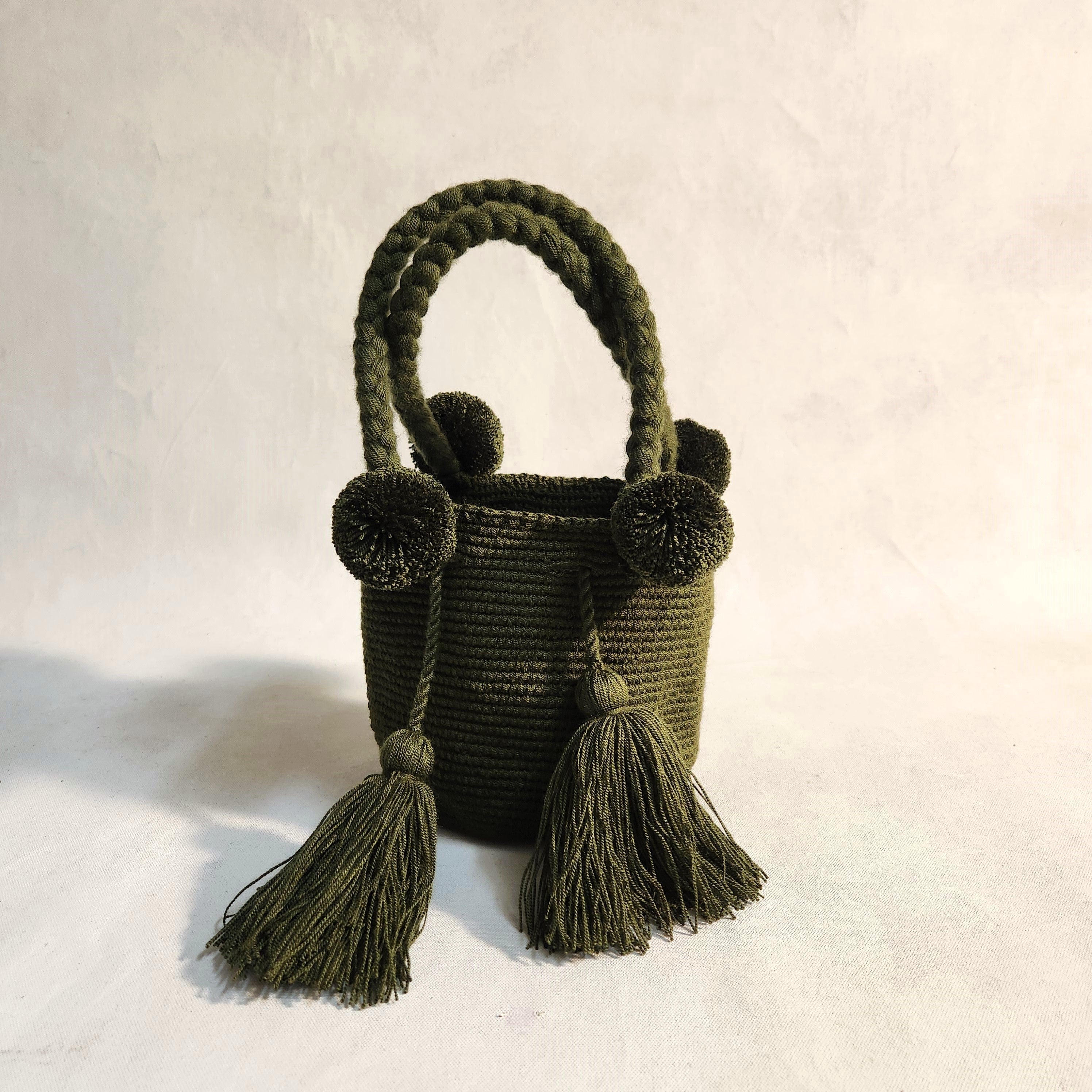 バッグ WAYUU BAG POMPOM L SIZE Wayuu Pom Pom Small Bag - Olive