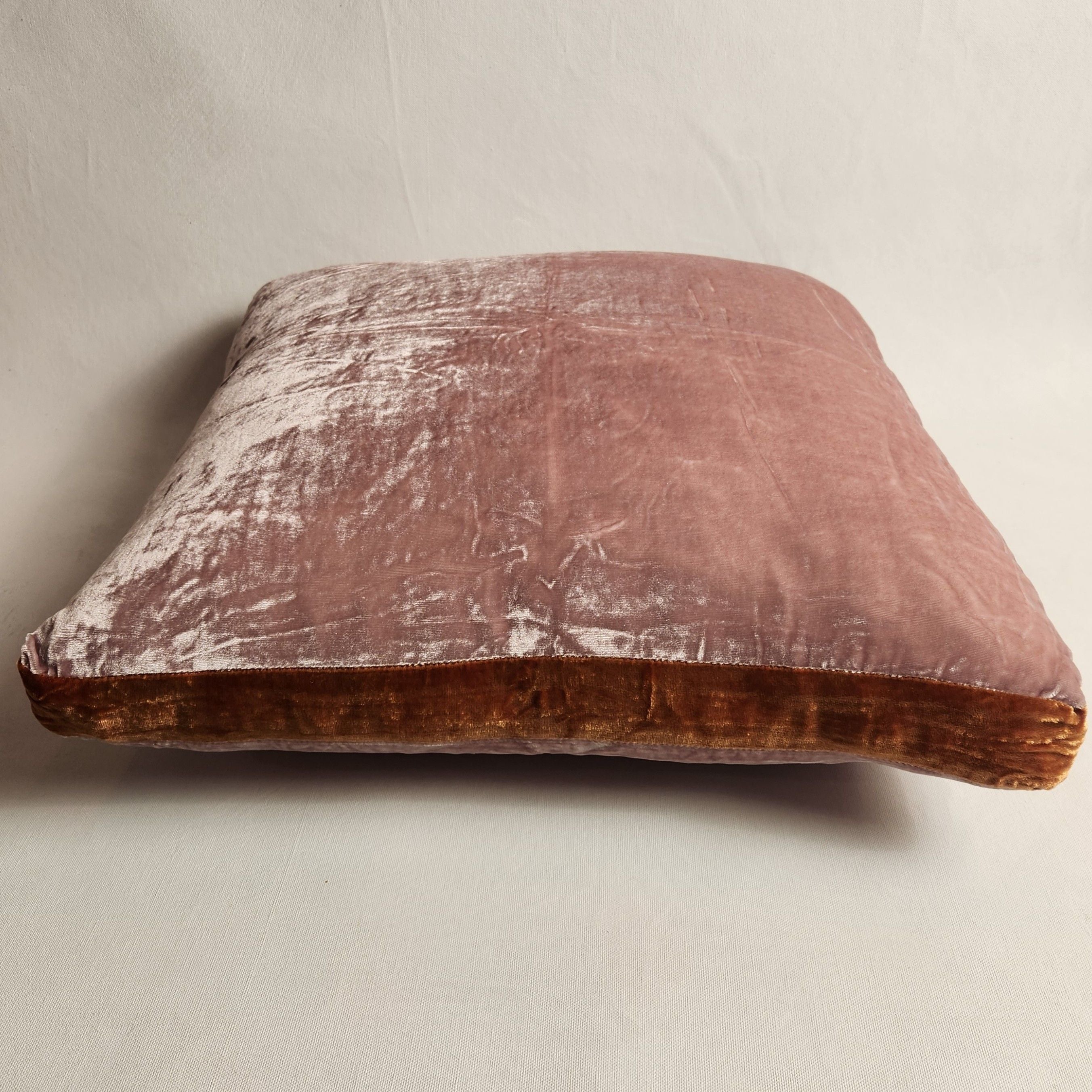 James Cushion - Erevan
