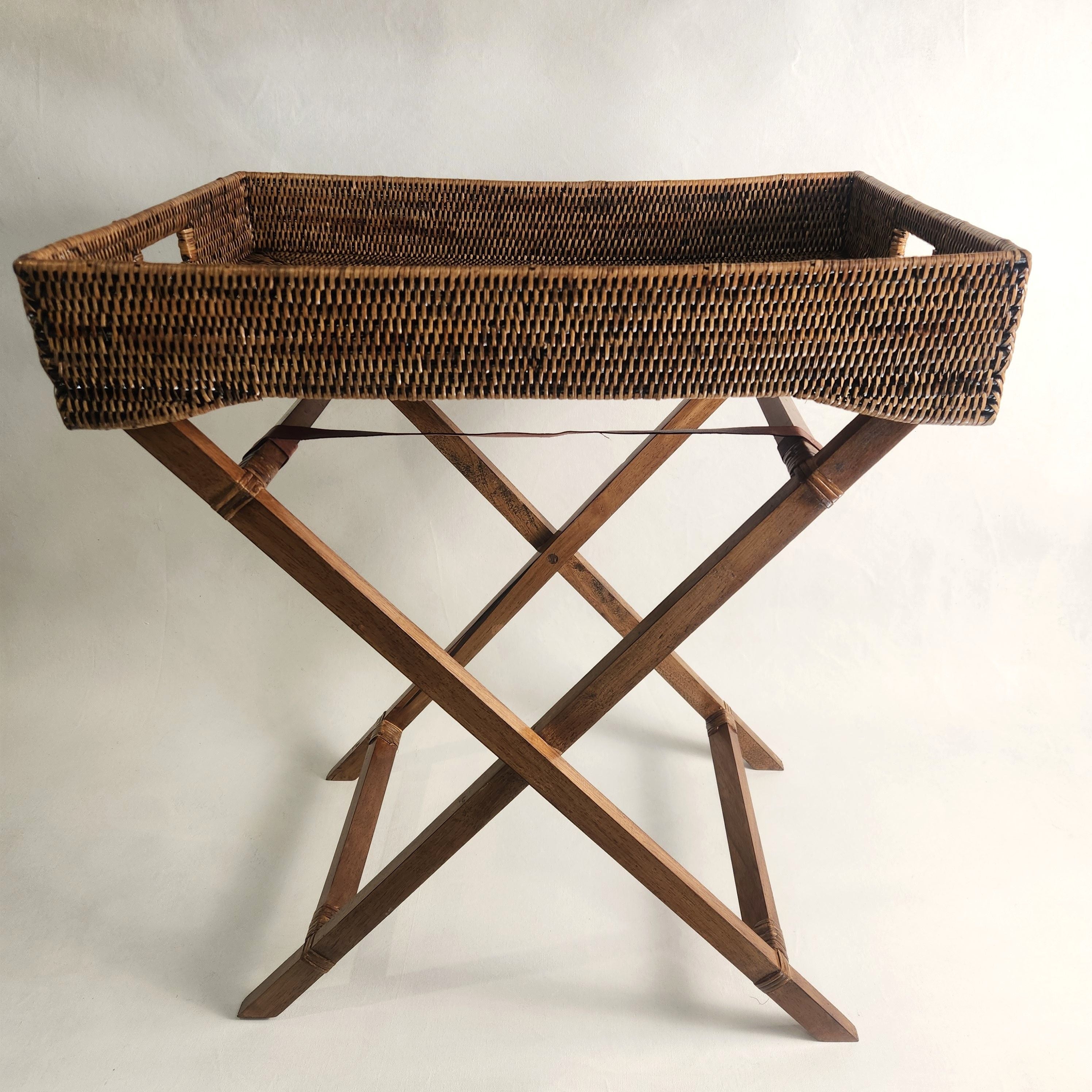 Rattan Foldable Butlers Tray