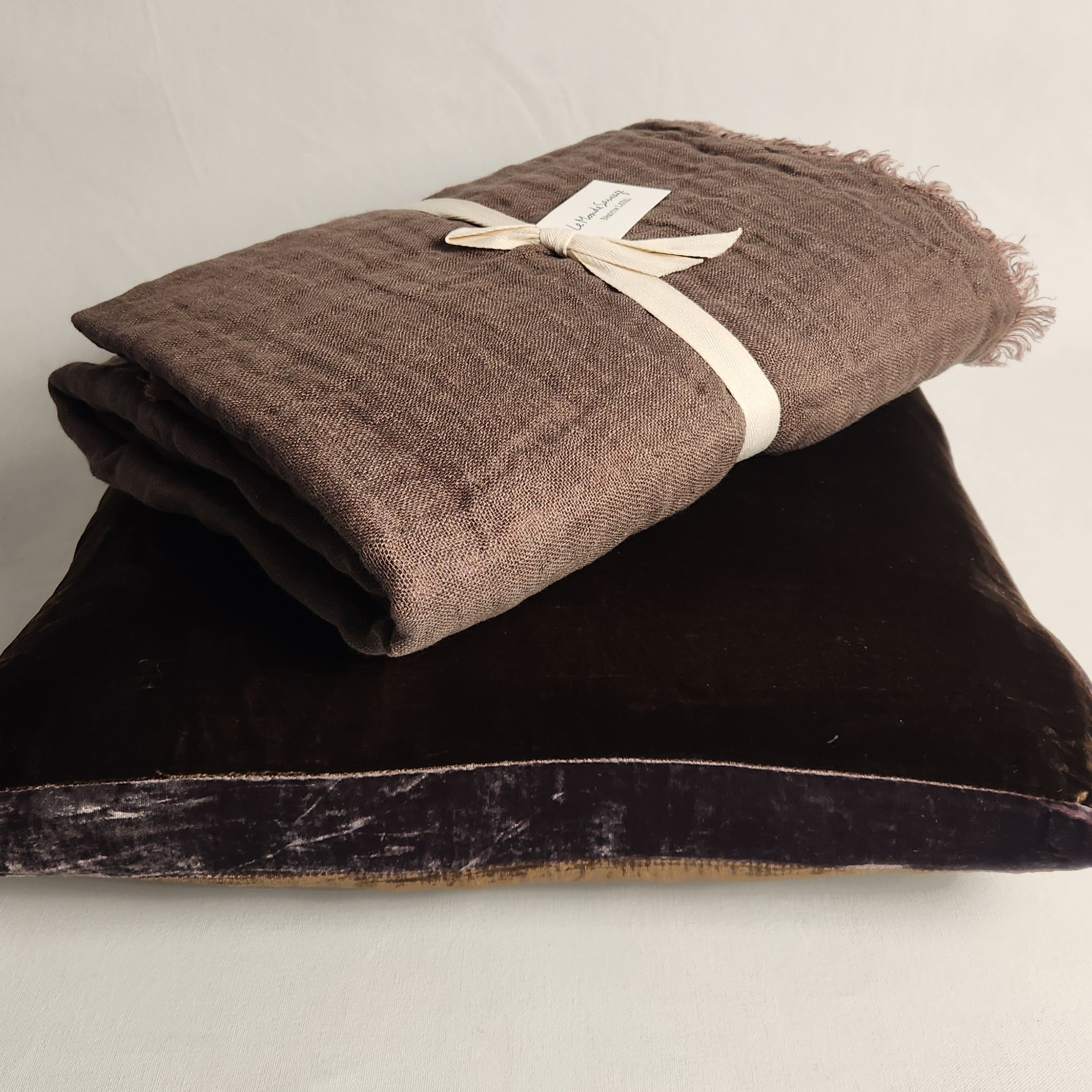 Linen Throw - Chinon