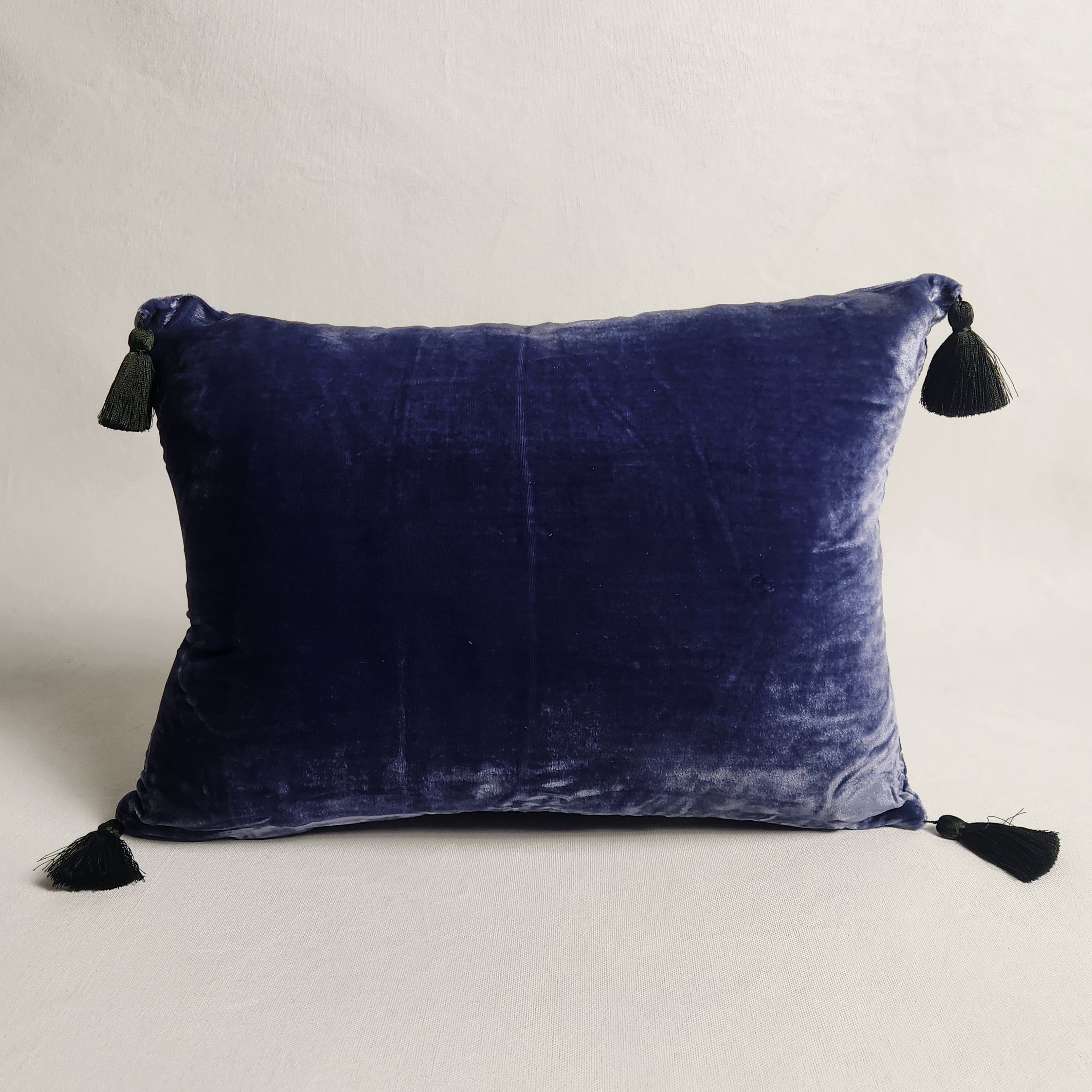Pompom Cushion - Delft Blue