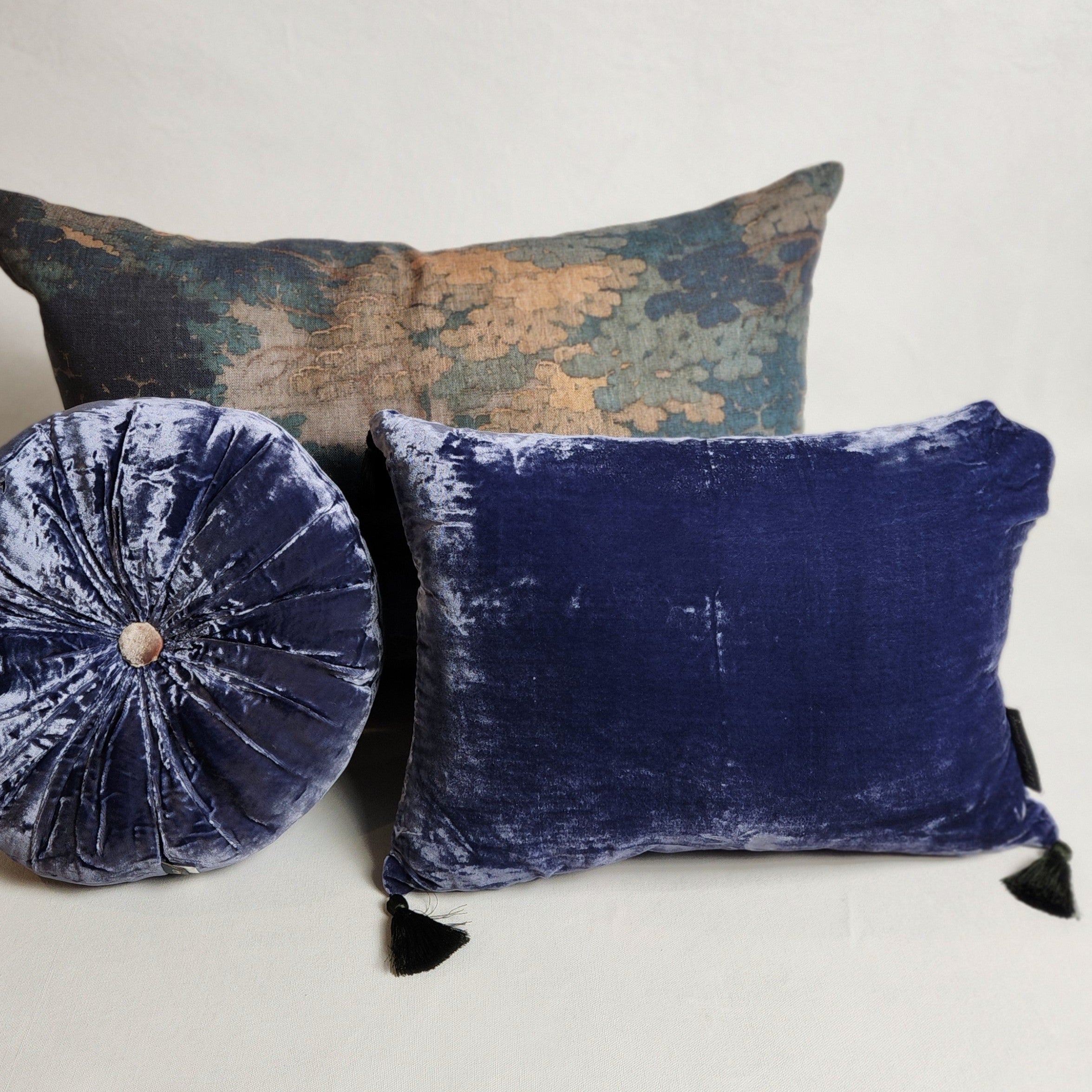 Pompom Cushion - Delft Blue