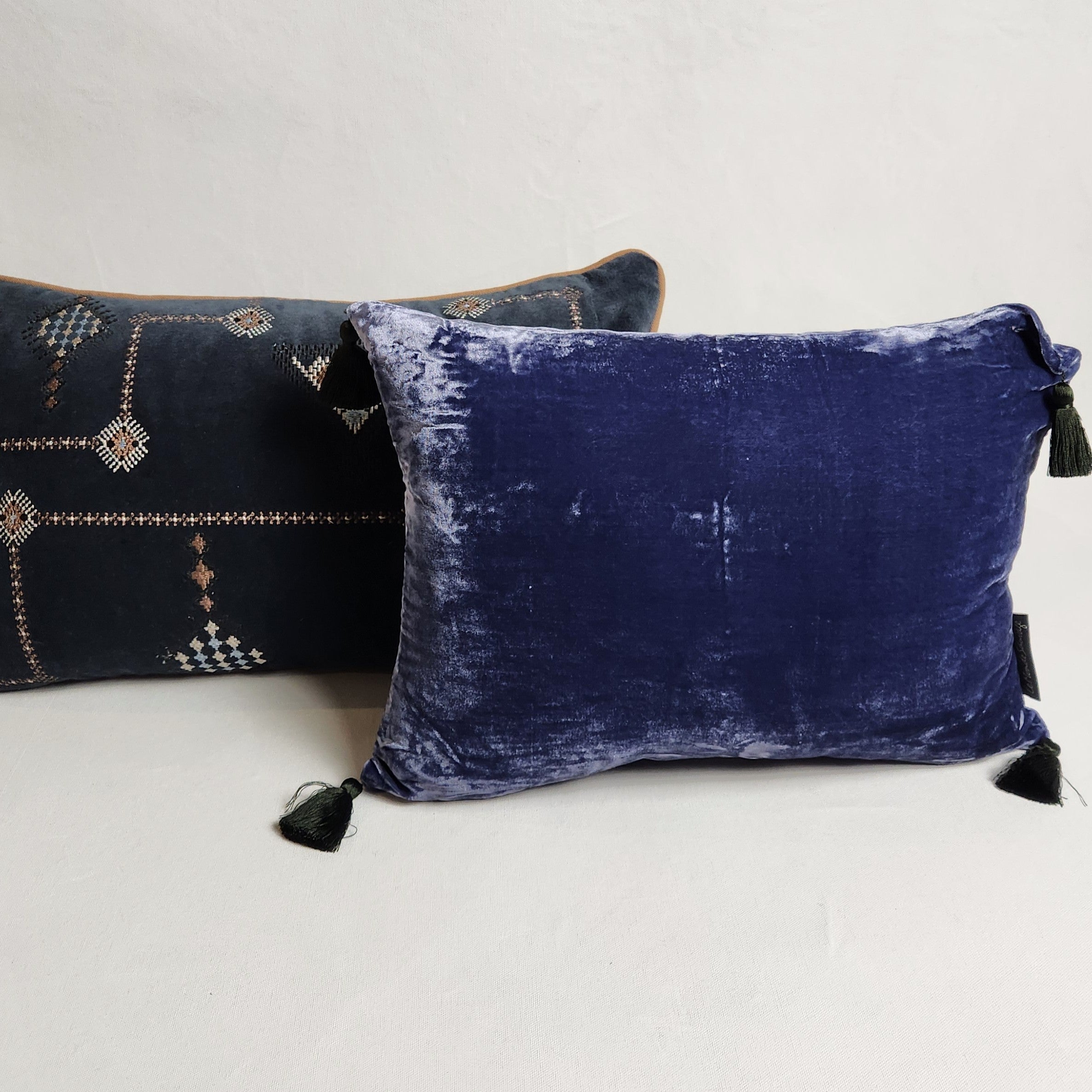 Pompom Cushion - Delft Blue