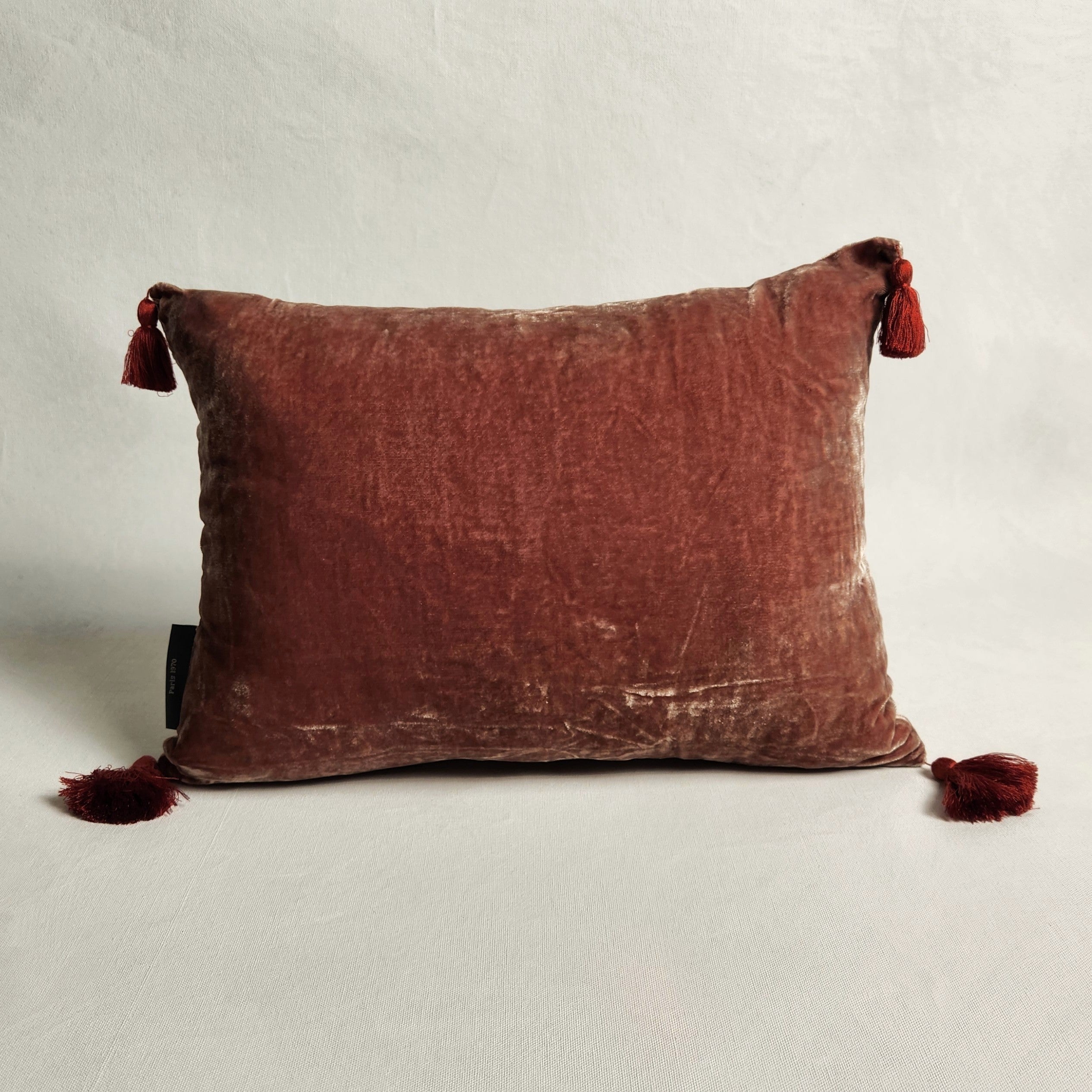 Pompom Cushion - Etosha