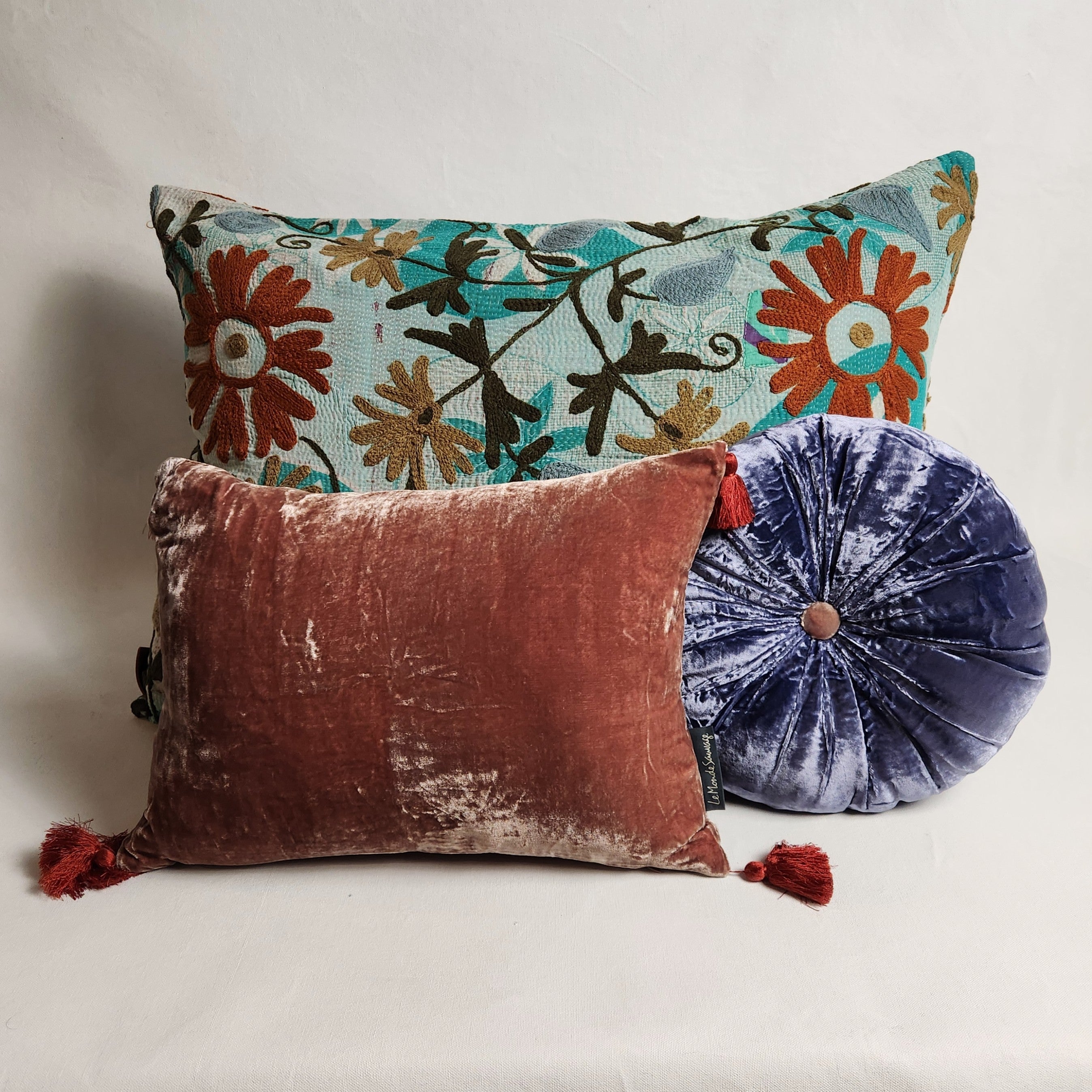 Pompom Cushion - Etosha