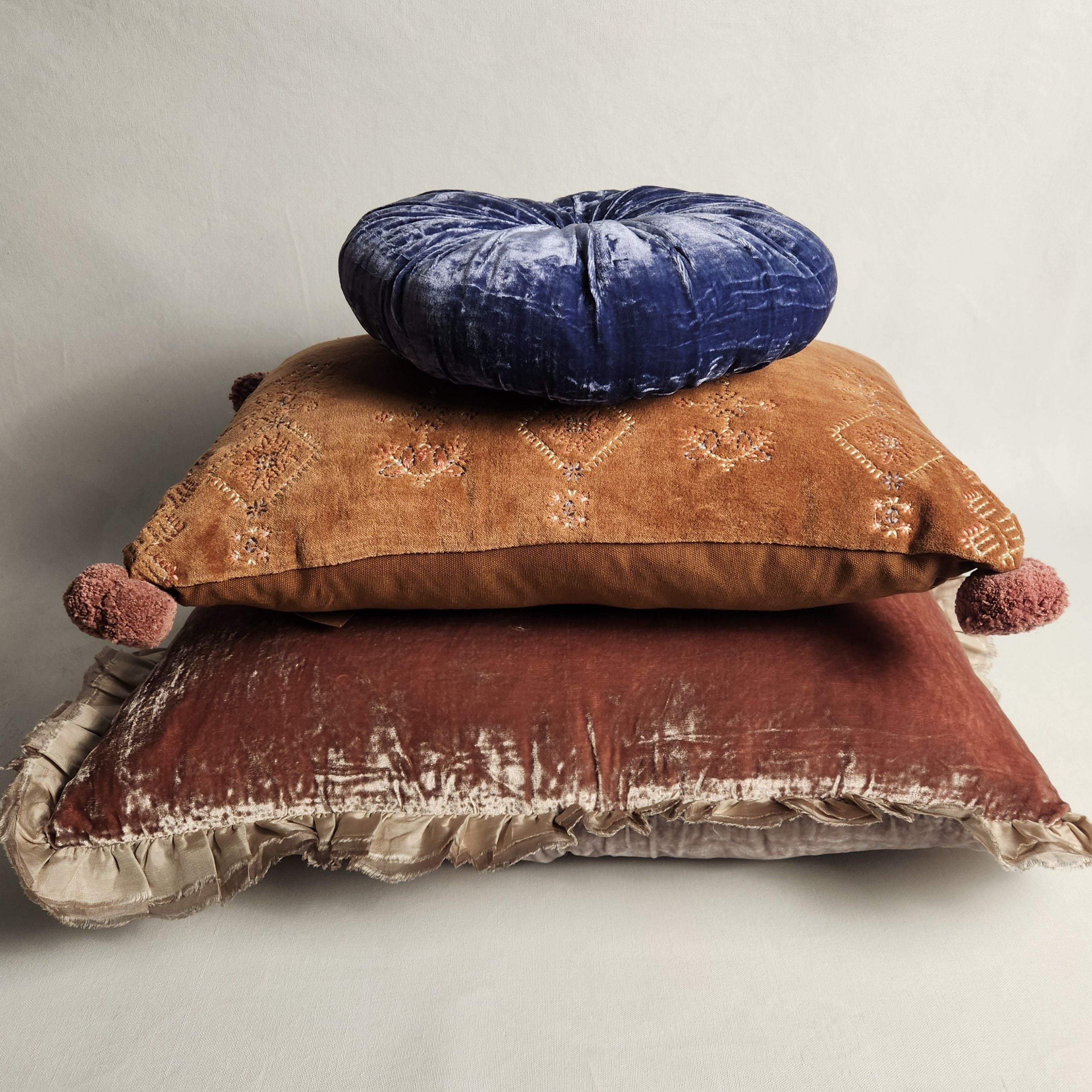 Seraphine Cushion with Silk Ruffle - Etosha