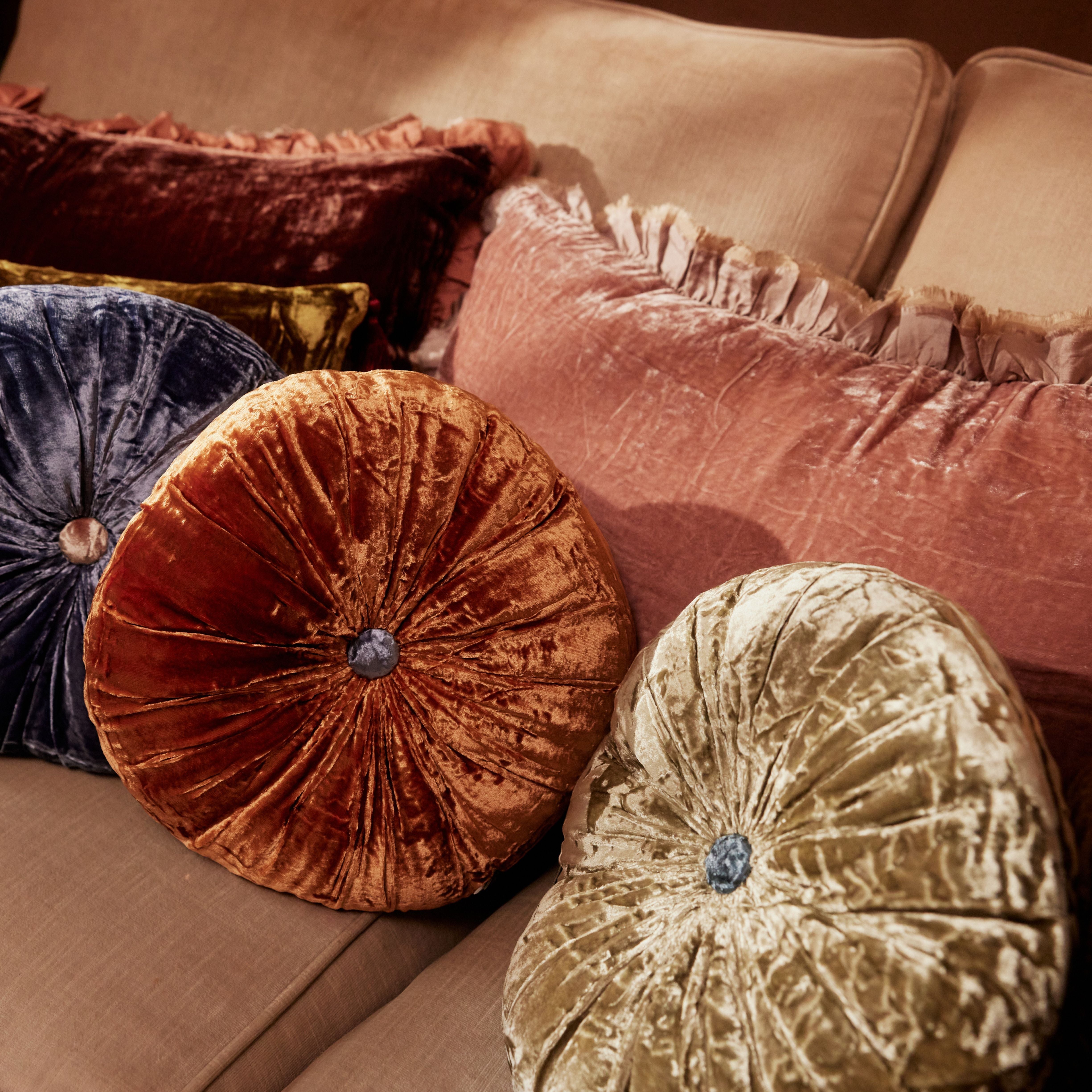 Sweet Circle Cushion - Absinthe Green