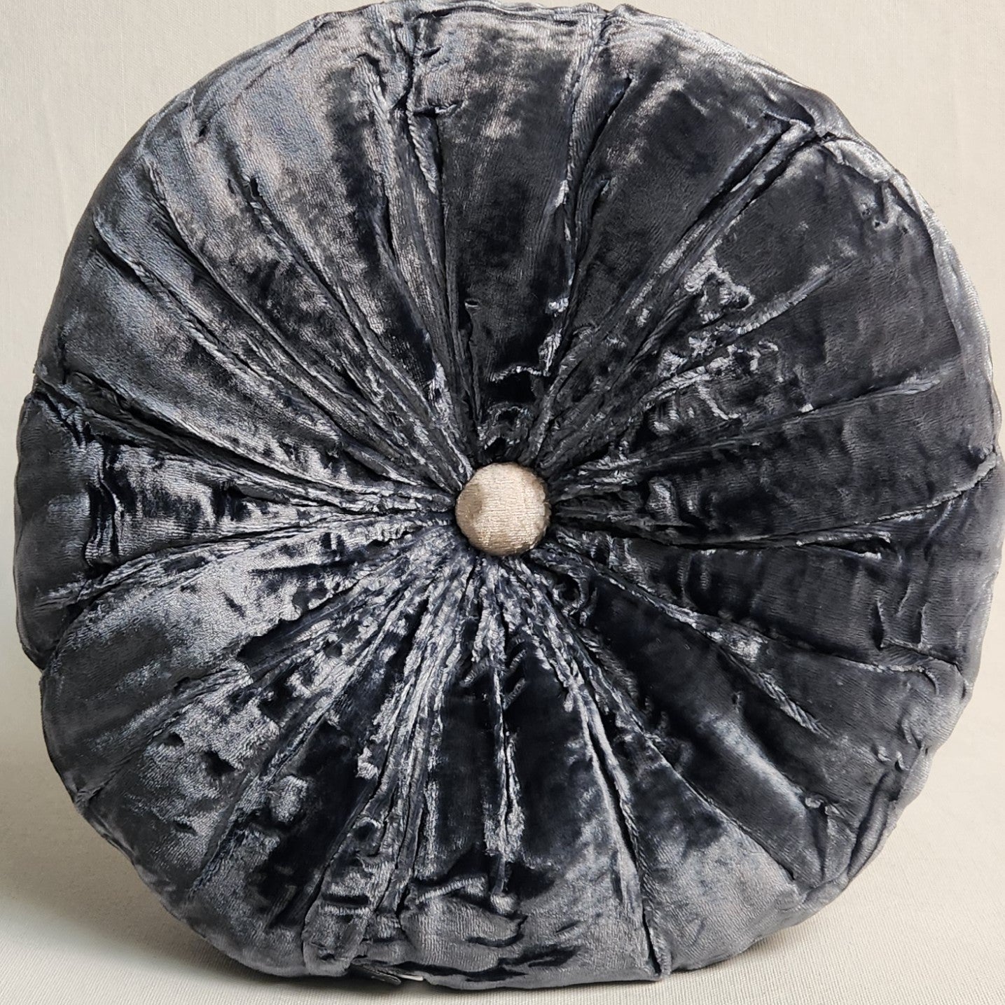 Round smoky blue silk velvet cushion
