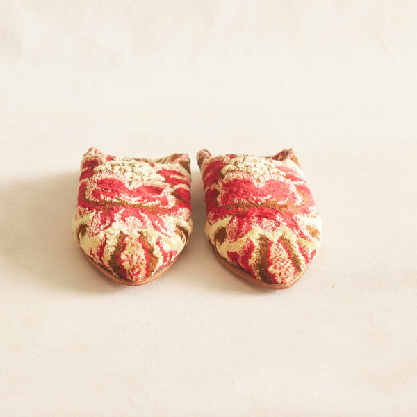 Babouche Slippers - Crimson Flower