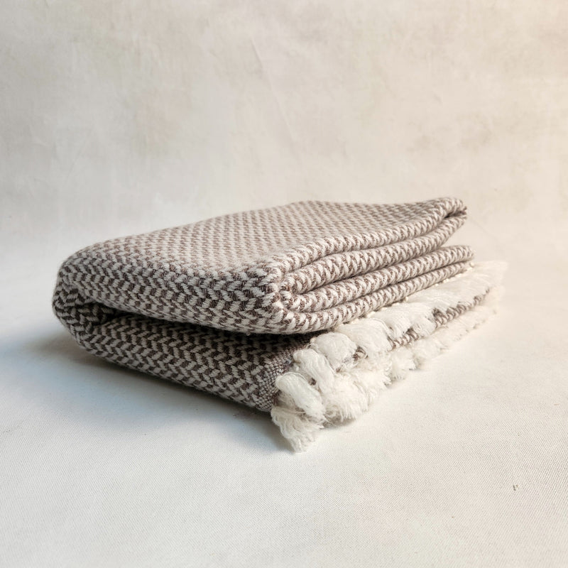 Cashmere Throw - Copenhagen Nutmeg